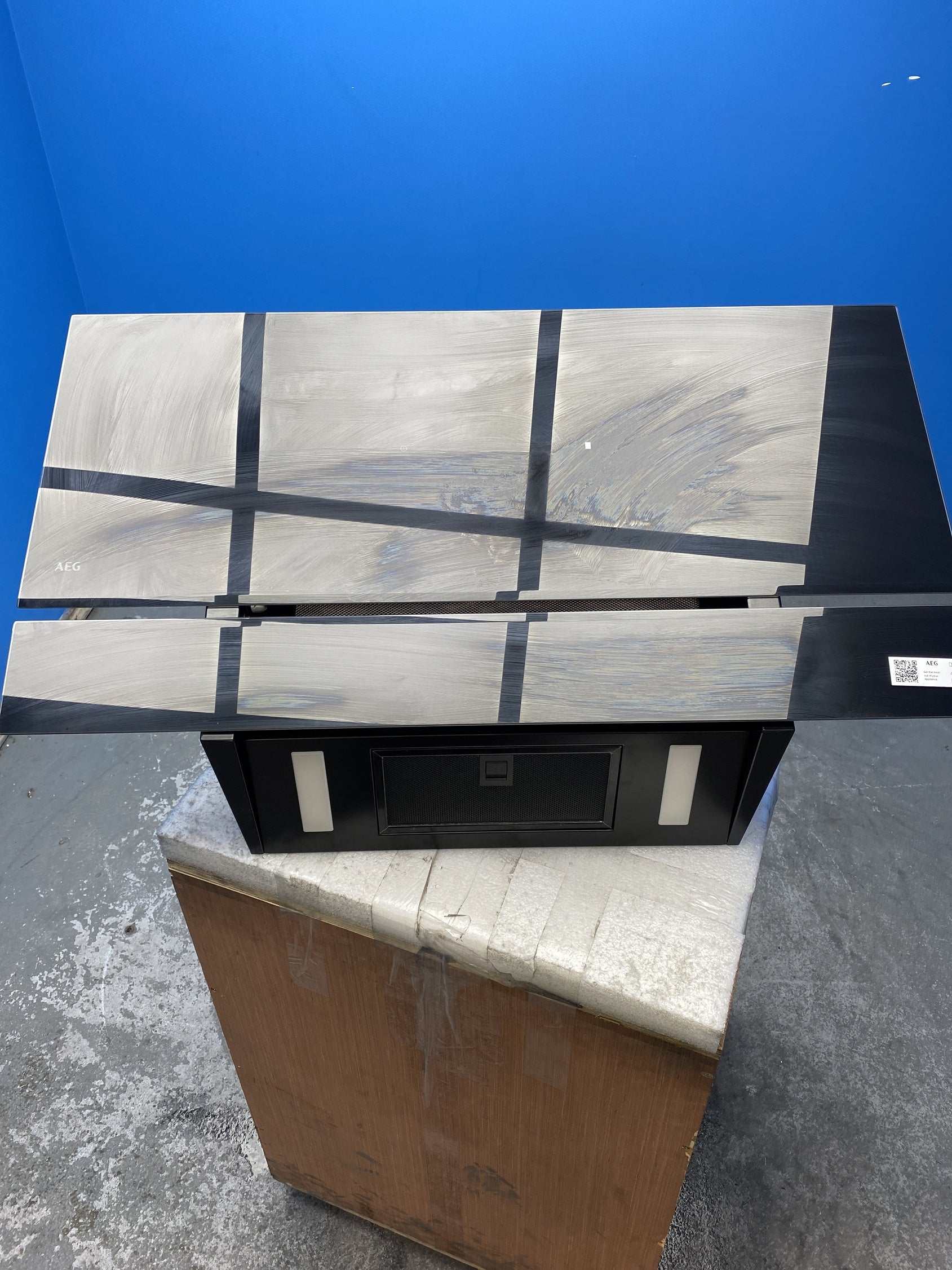 #GRC-158-197 - AEG 8000 AuroraTech NDV8791CB Built-in Angled Cooker Hood