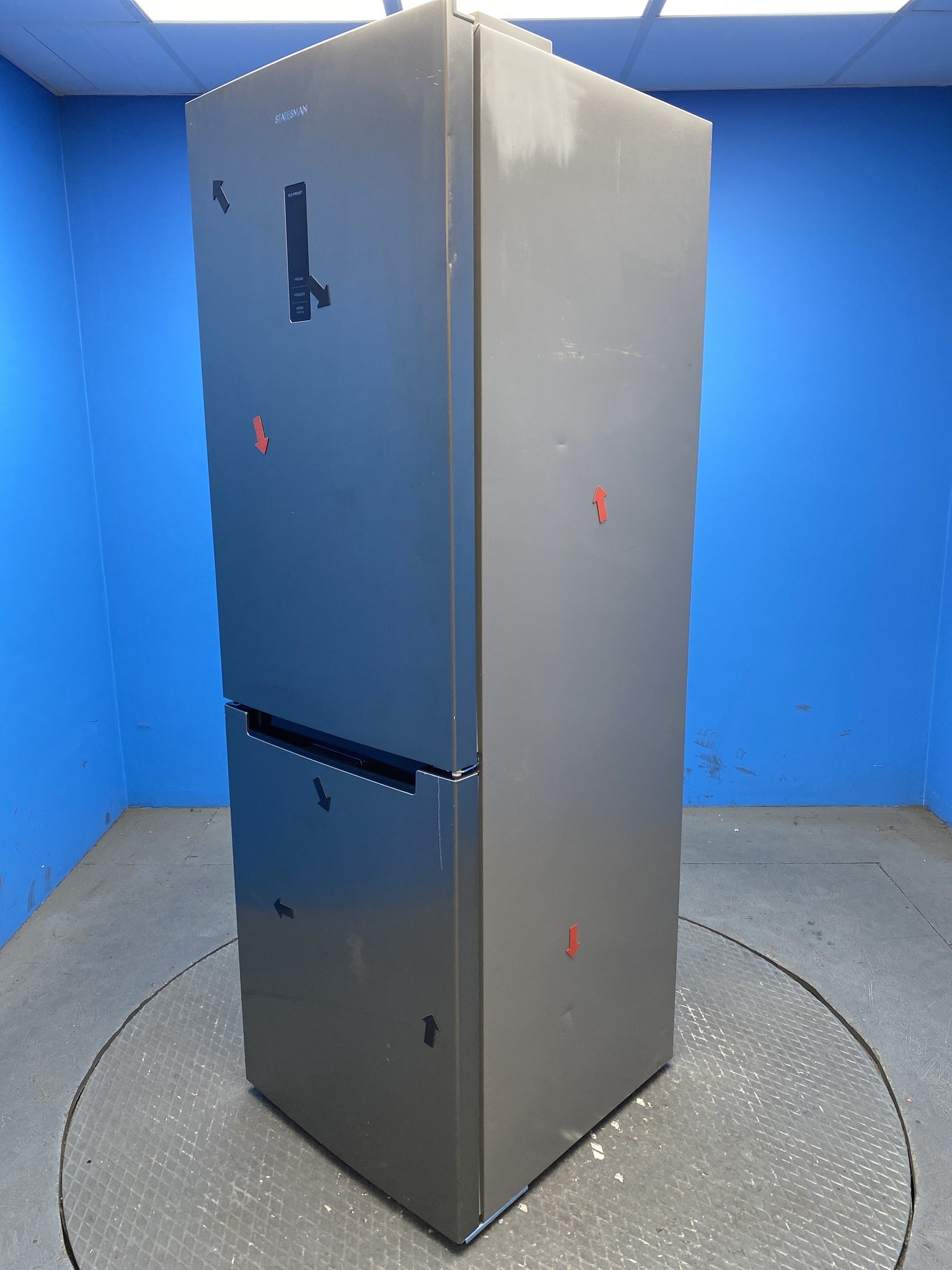 Statesman TNF1860XE 323 Litre Total No Frost Fridge Freezer