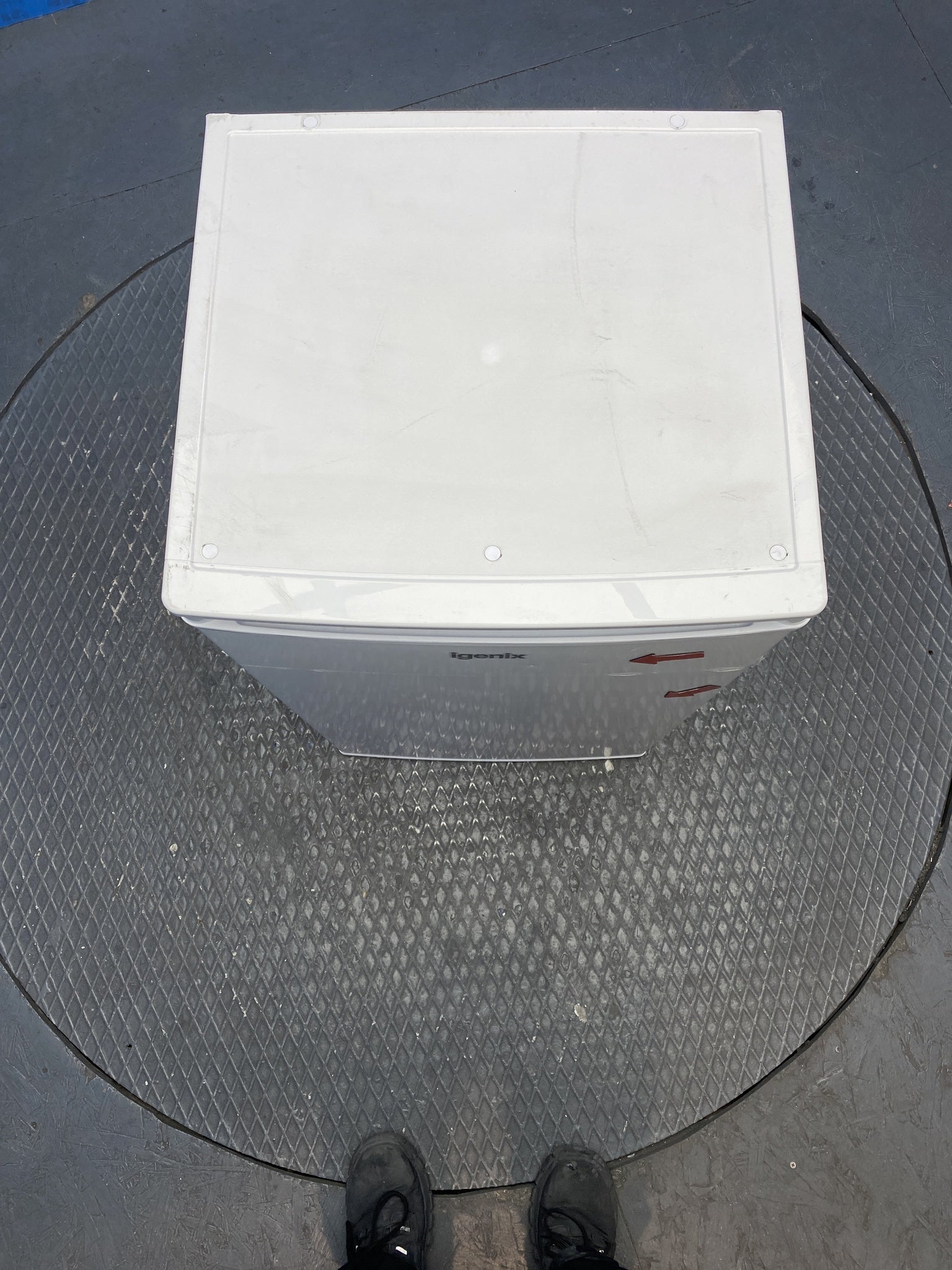 Igenix IG3920E 91 Litre Undercounter Fridge