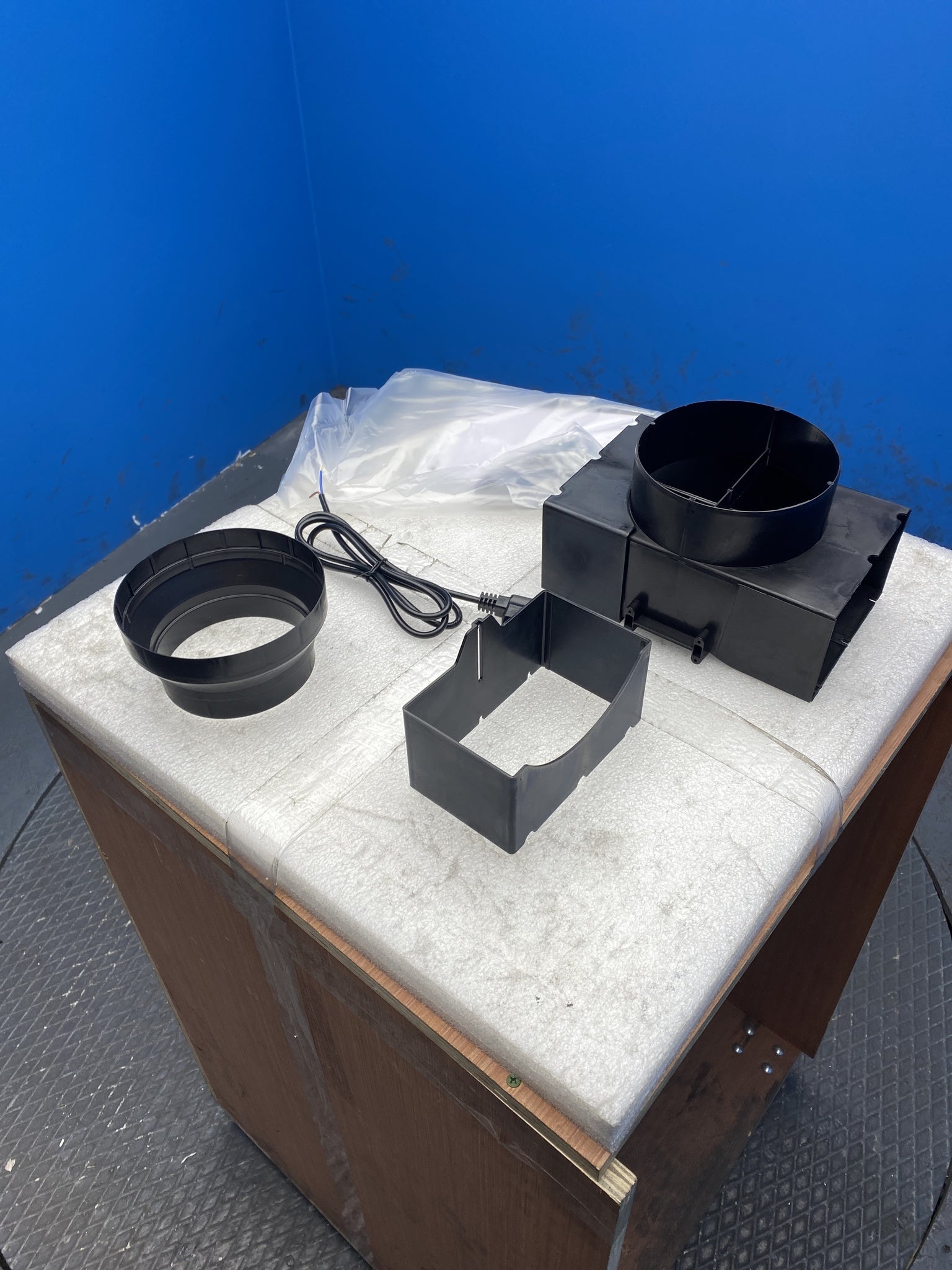 AEG DKB4950M 90cm Chimney Cooker Hood