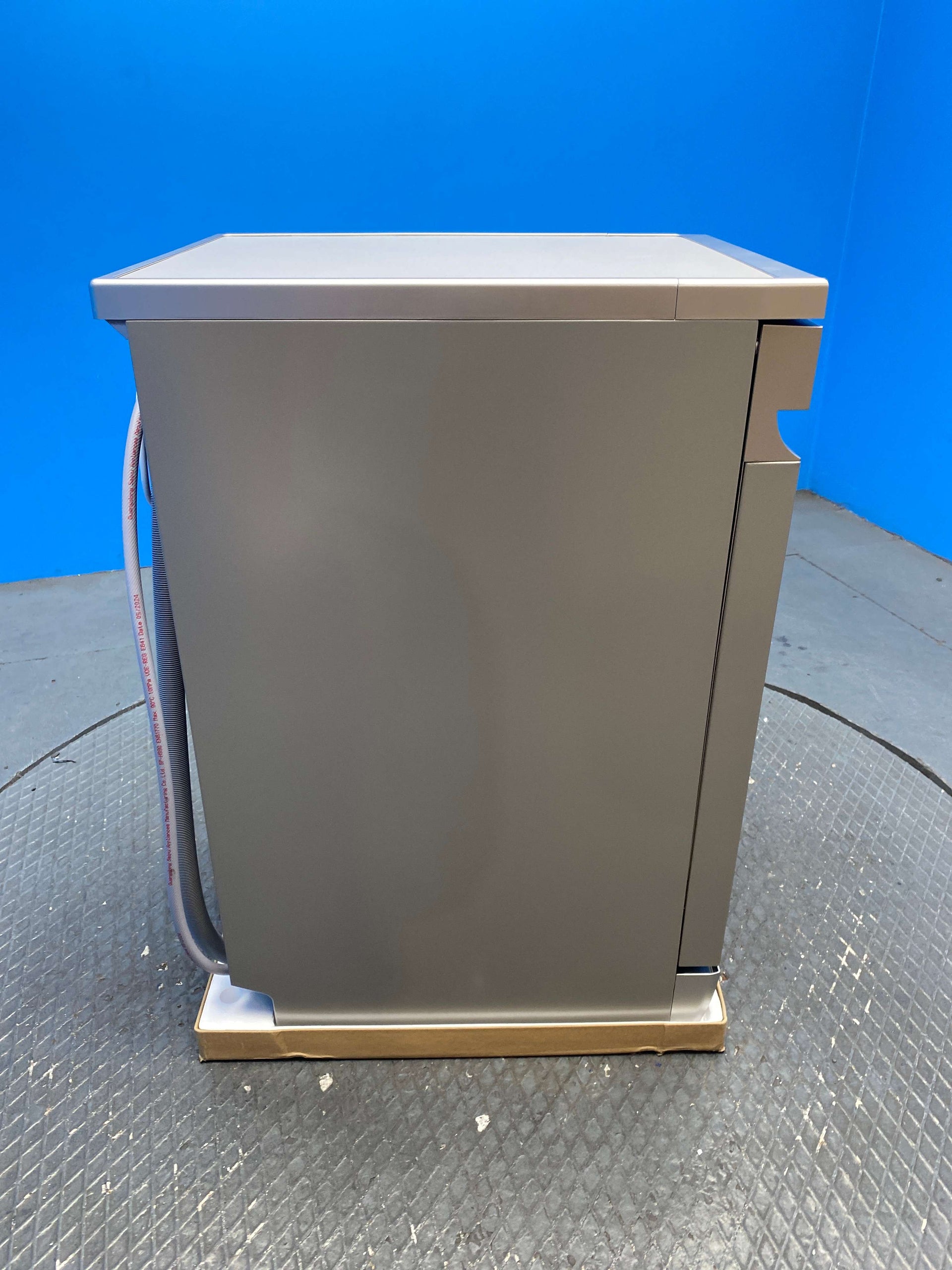 Midea MDWEF1034CS 45cm Slimline 10 Place Dishwasher