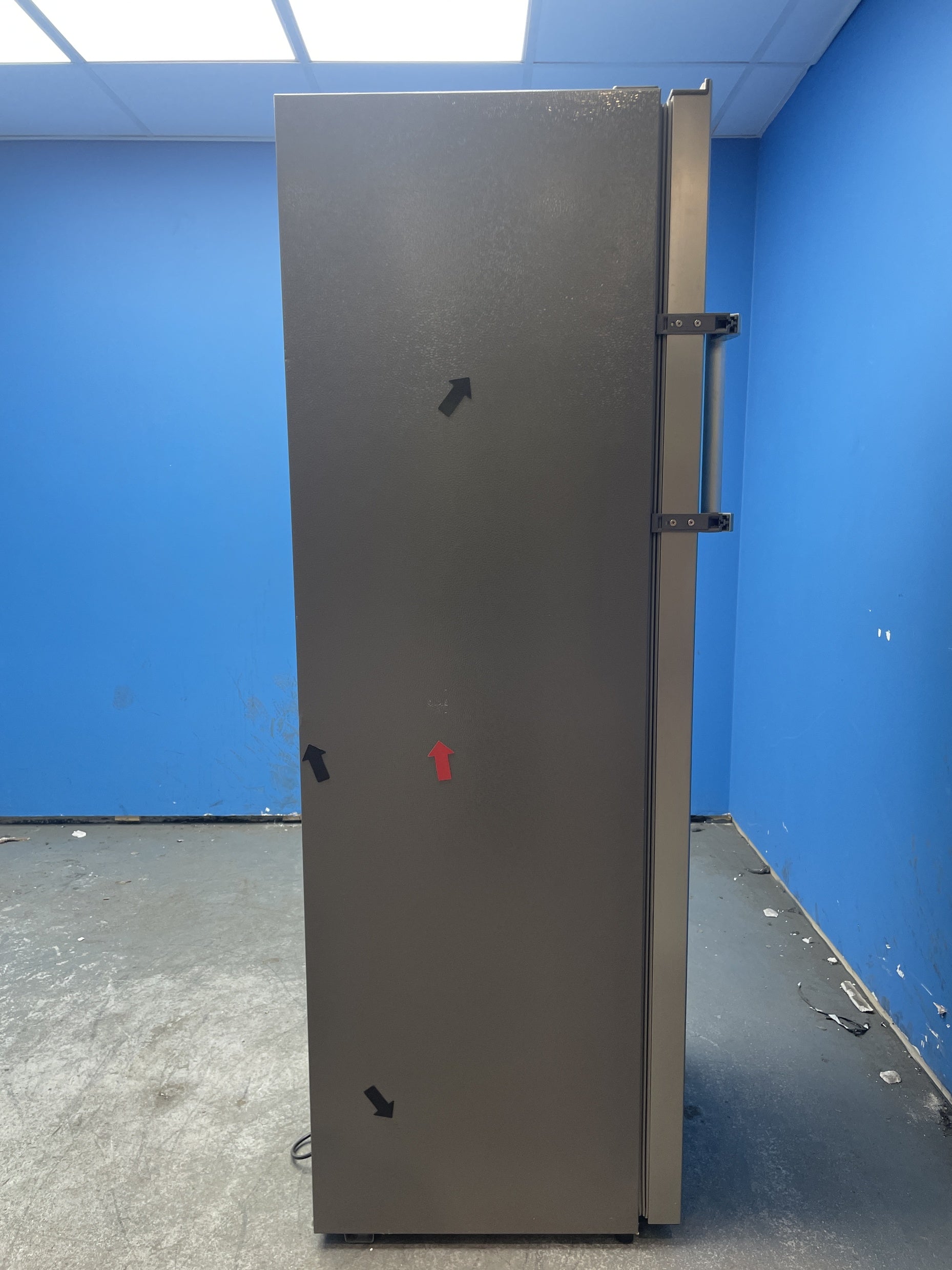 #GRC-153-738 - Hisense RL415N4ACE Tall 322 Litre No Frost  Larder Fridge