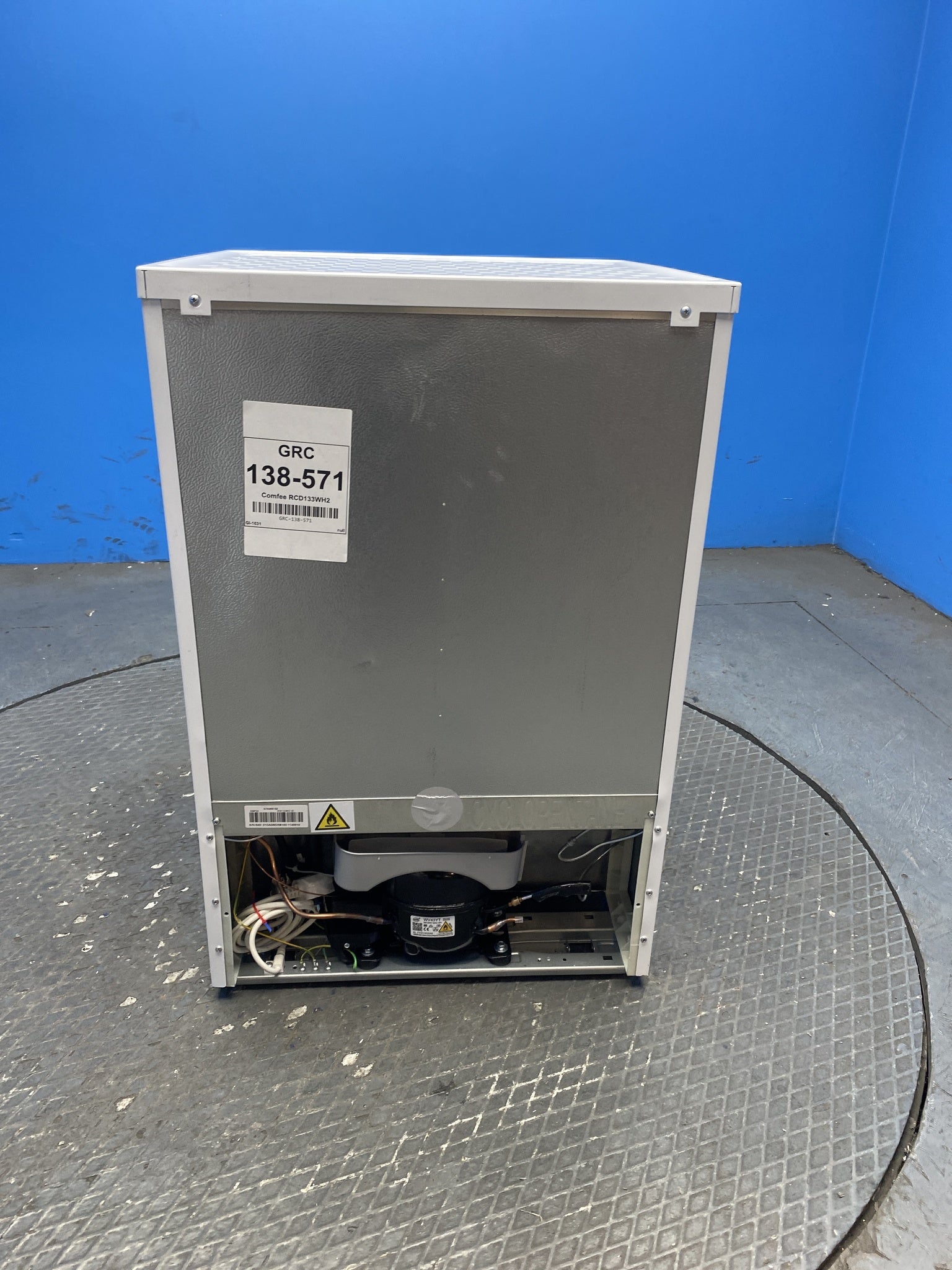 COMFEE' RCD133WH2(E) 131L Under-Counter Larder Fridge