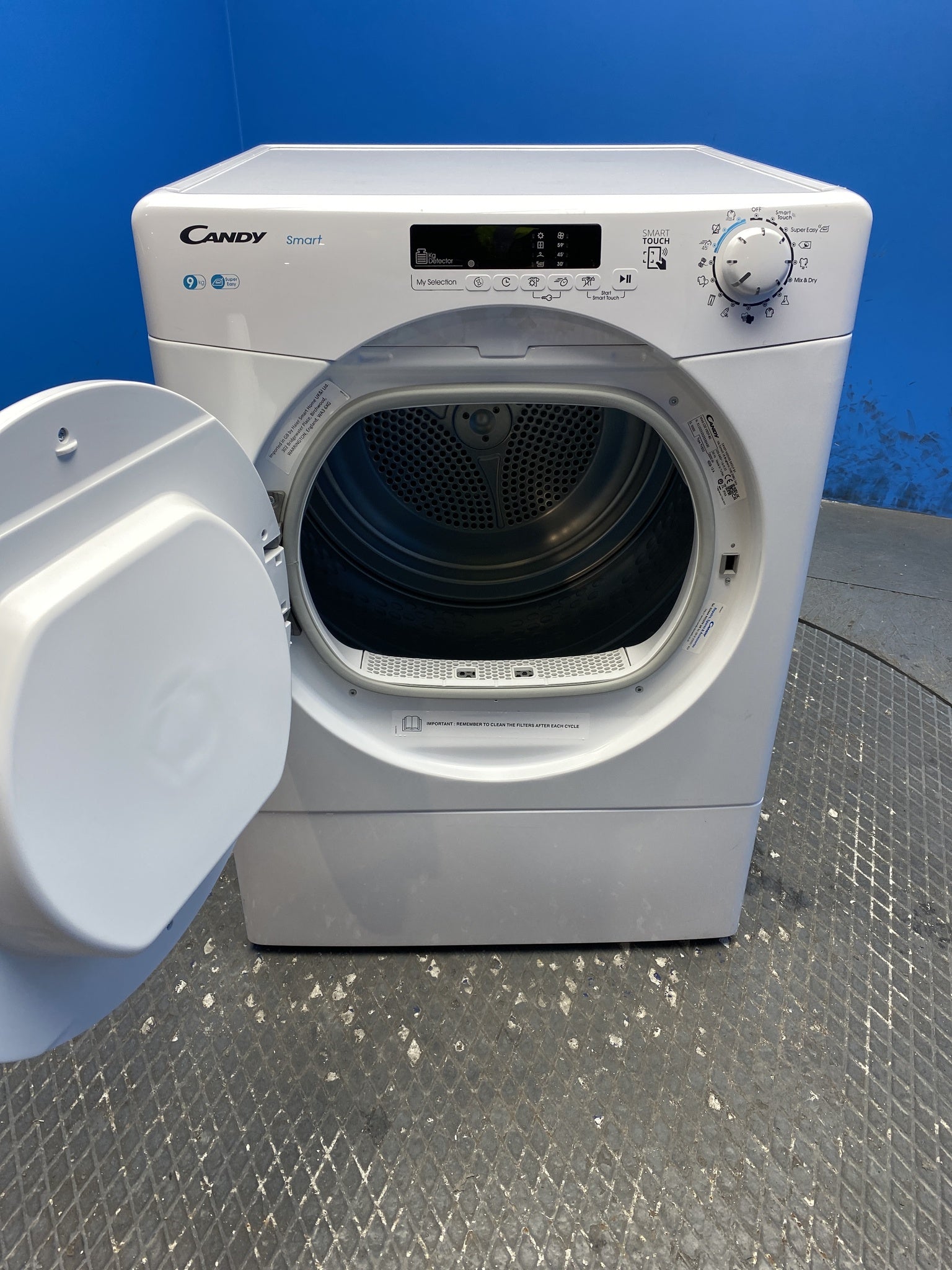 Candy CSEV9DF 9kg Vented Smart Tumble Dryer