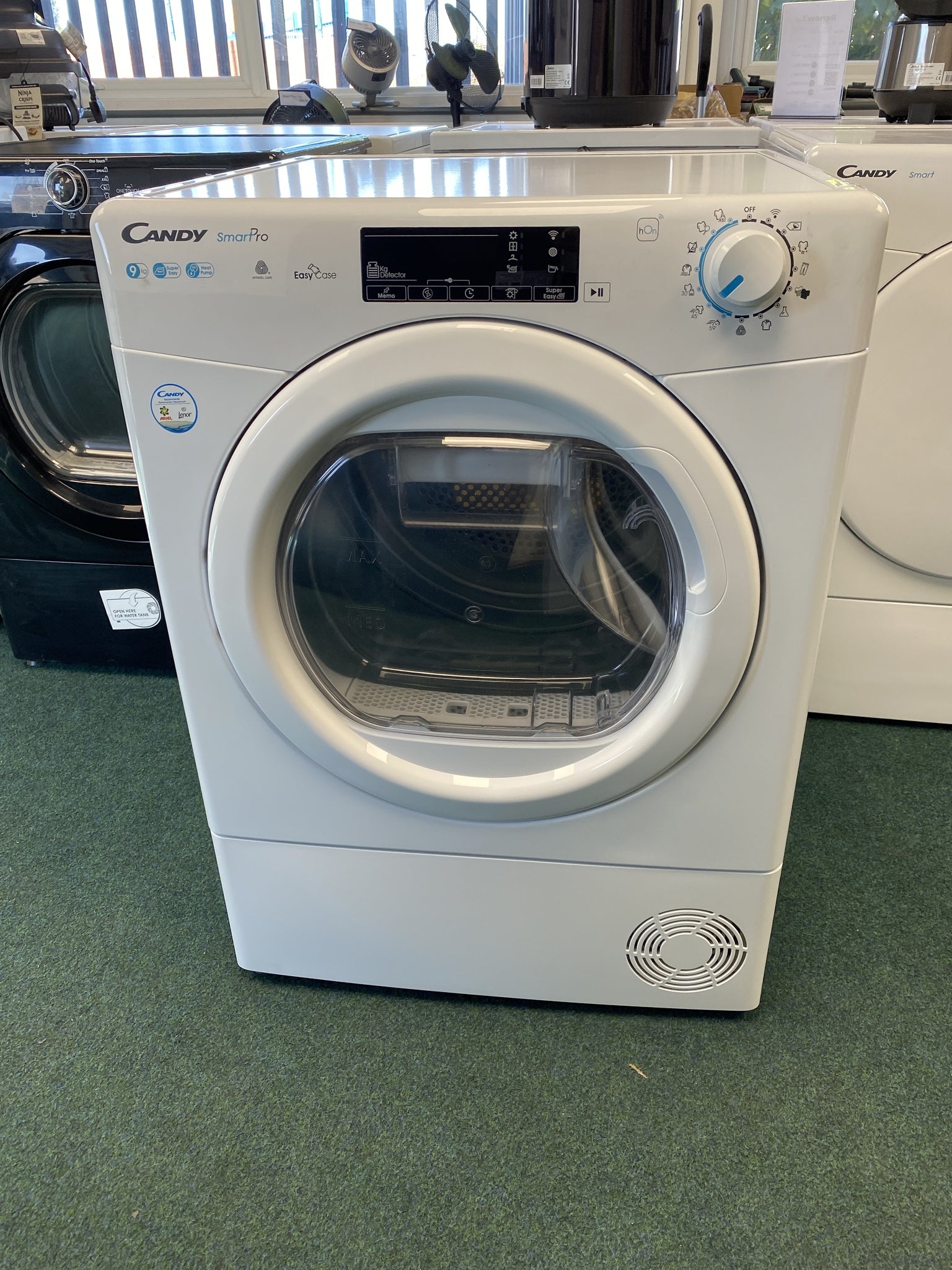 Candy CSOEH9A2TE 9kg Heat Pump Tumble Dryer