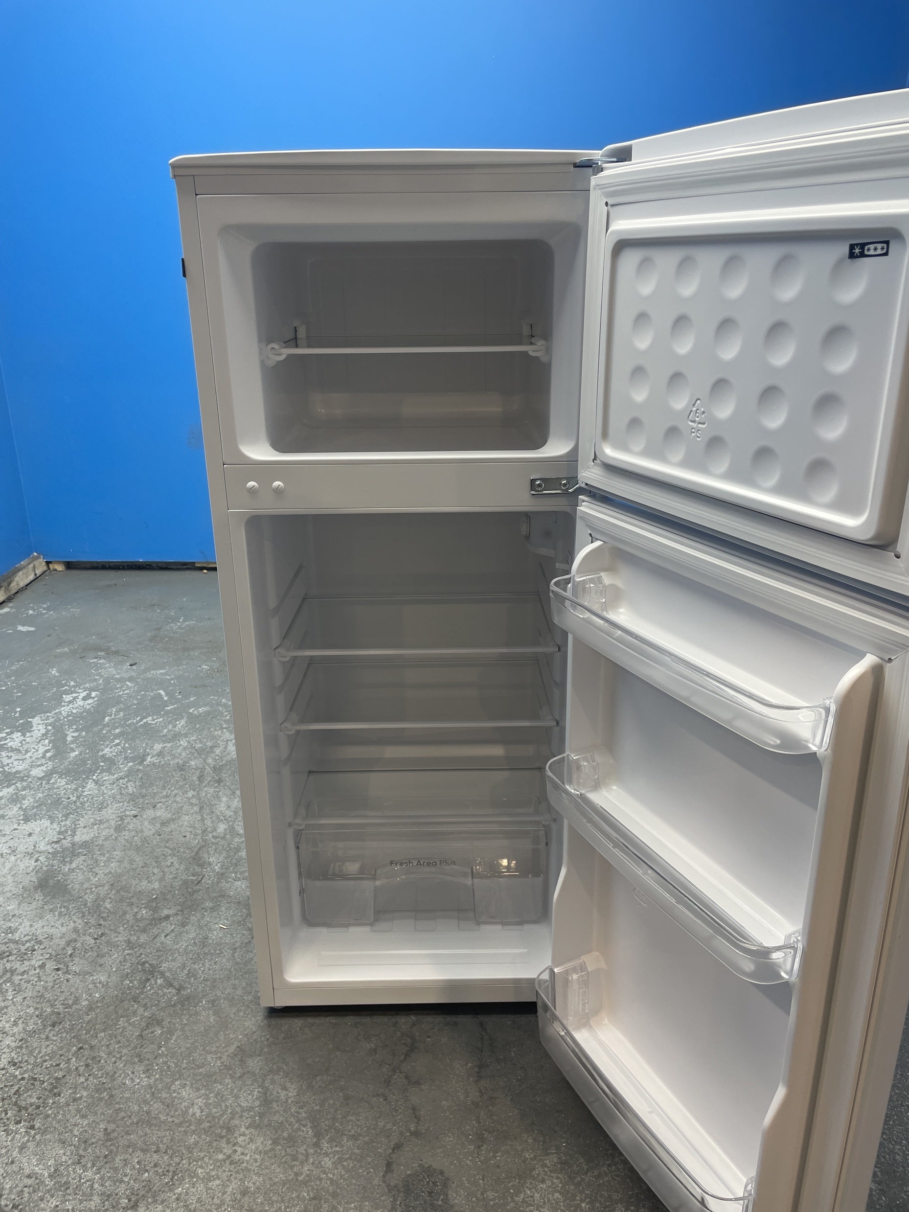 #GRC-159-911 - Candy CDH1S313EWK Slimline 117 Litre Top Mount Fridge Freezer