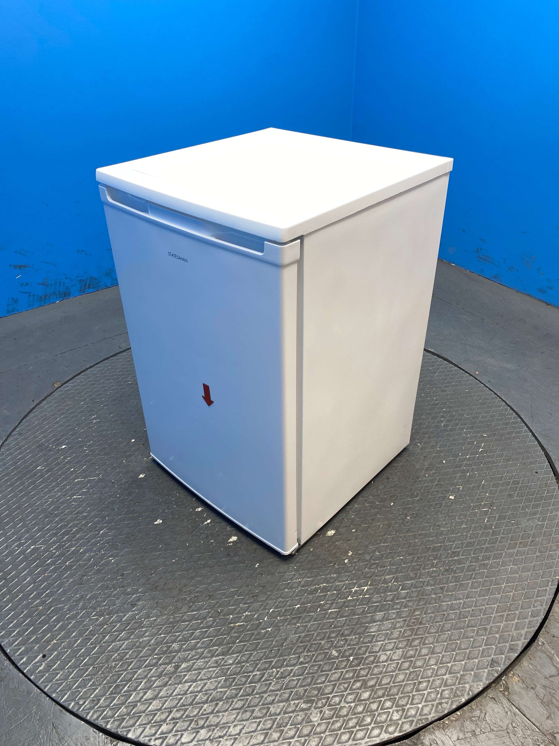 Statesman R155W 55cm Under Counter Fridge