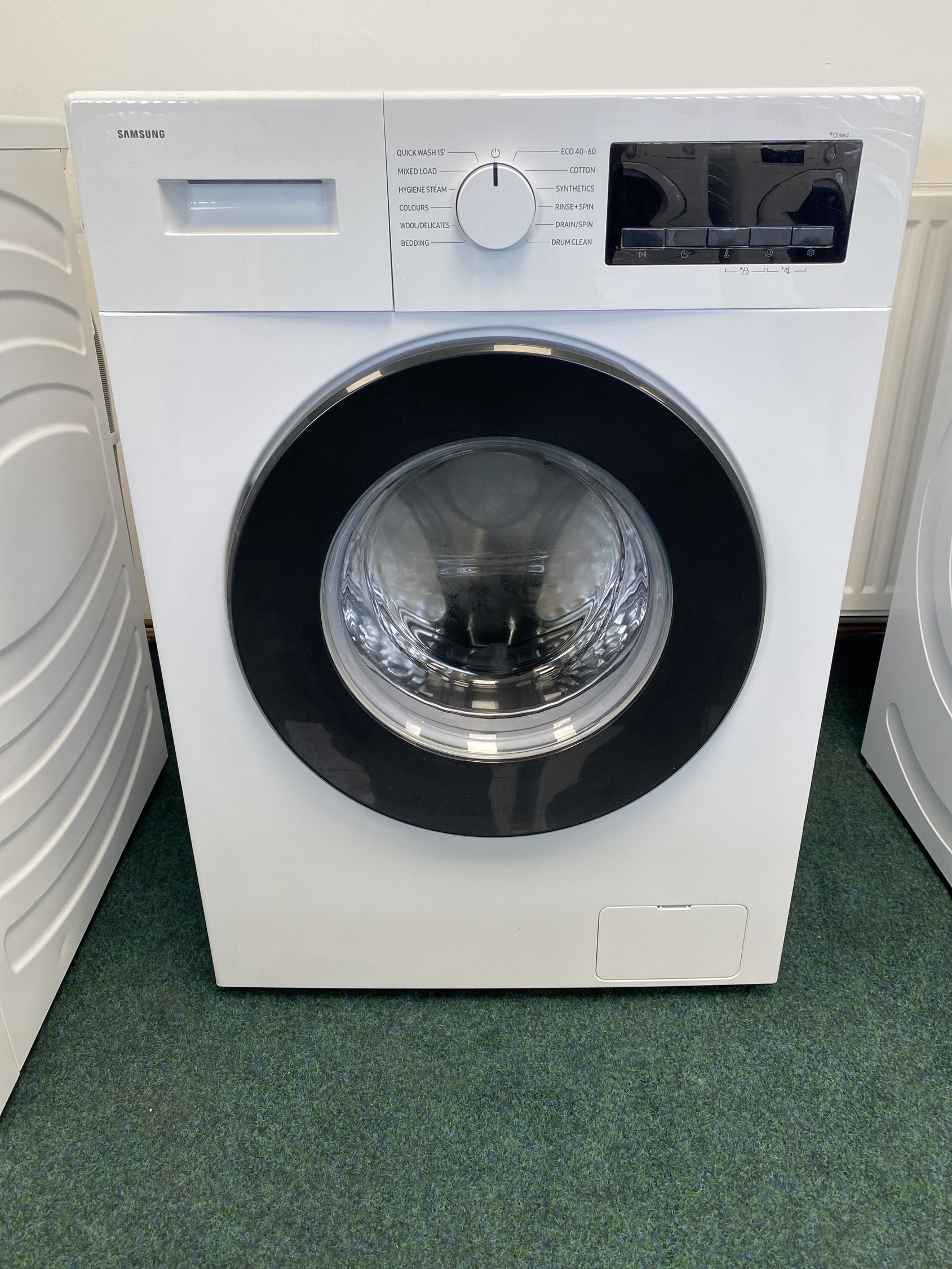 Series 4 WW90FG3M05AW 1400 Spin Washing Machine