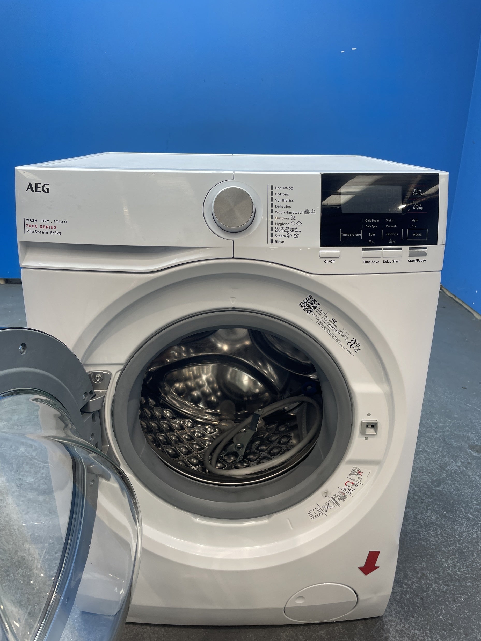 #GRC-139-417 - AEG LWR7185M4B ProSteam 8/5kg 1400rpm Washer Dryer