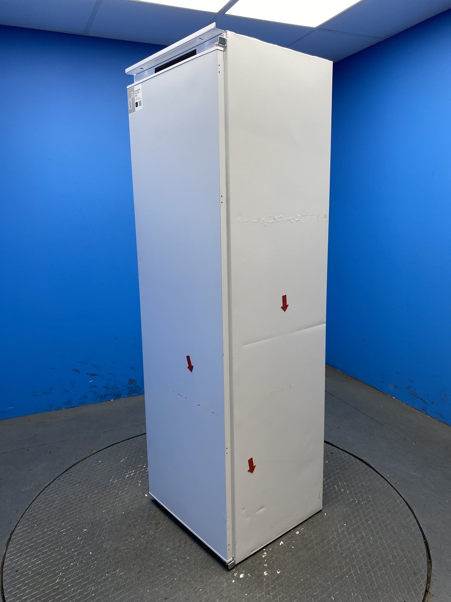 Haier HAUN518EWK 200L Integrated Total No Frost Freezer