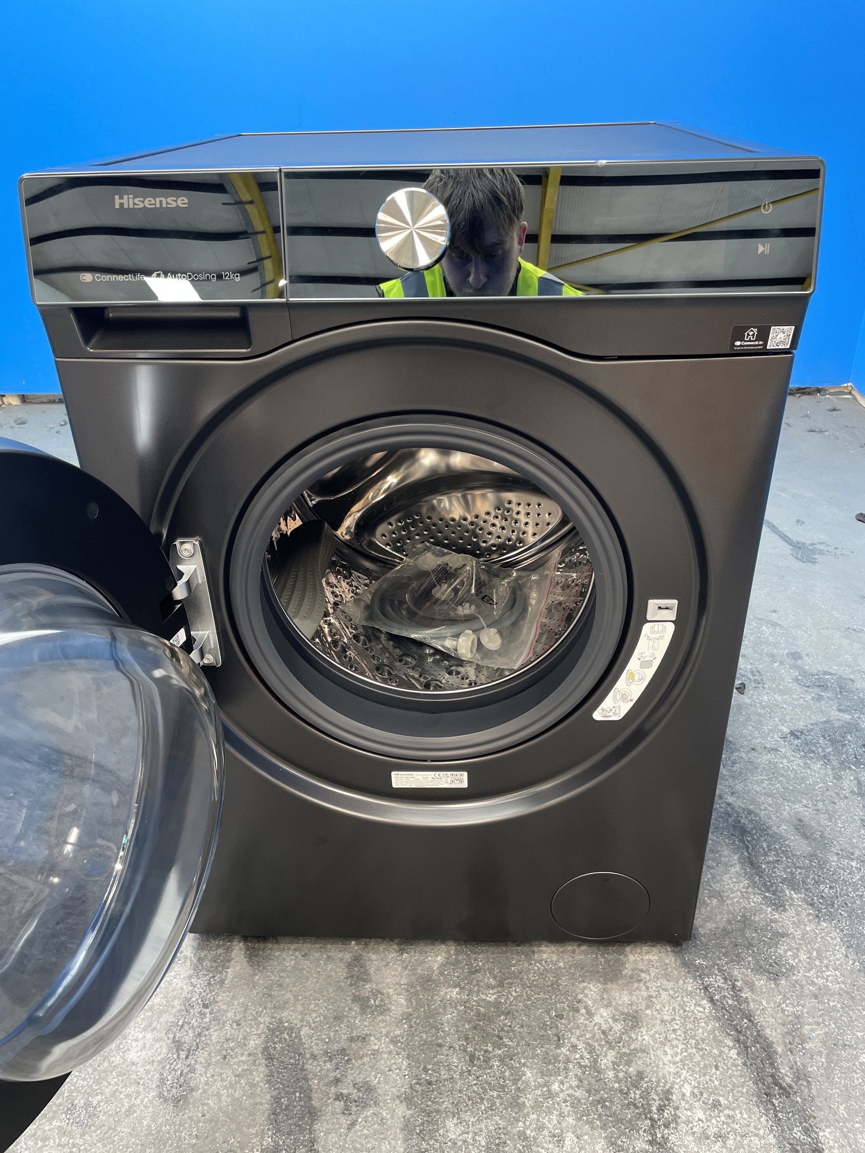 #GRC-157-808 - Hisense 7S Series WF7S1247BB 12kg 1400 Spin AI Washing Machine