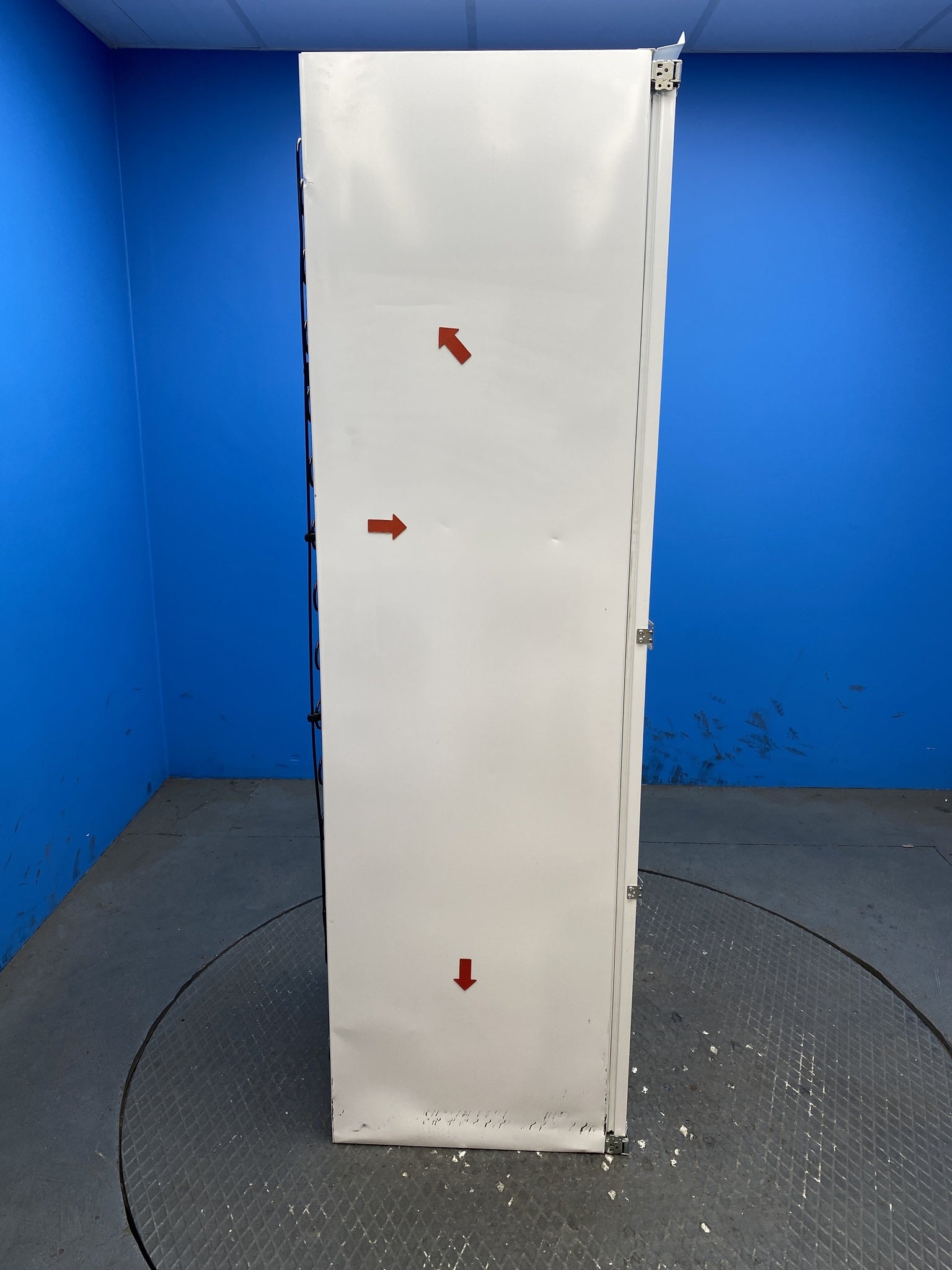 AEG SKE818E1DC 6000 DynamicAir Built-in 311 Litre Larder Fridge