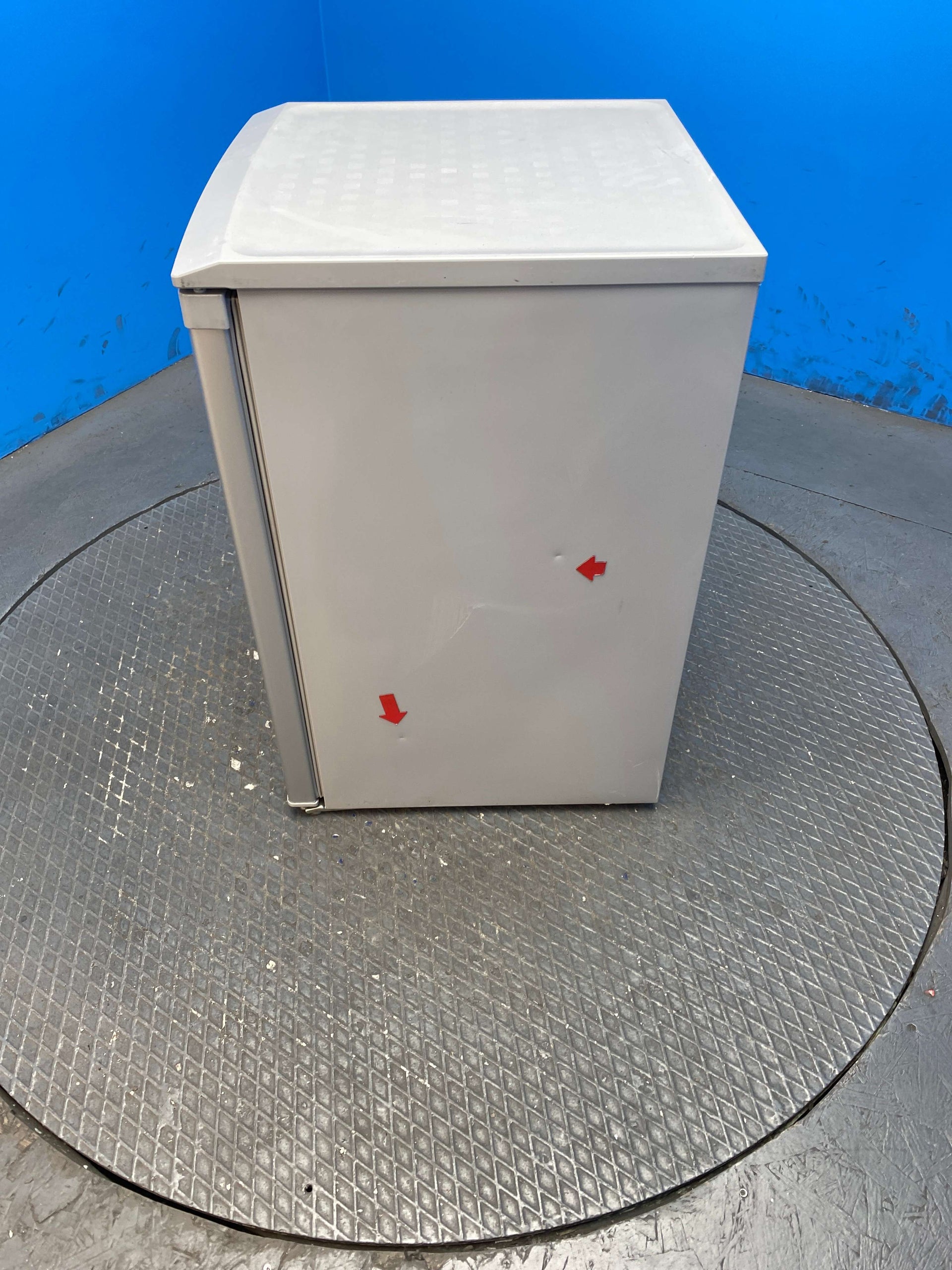 Statesman L255S 113 Litre 55cm Under Counter Fridge