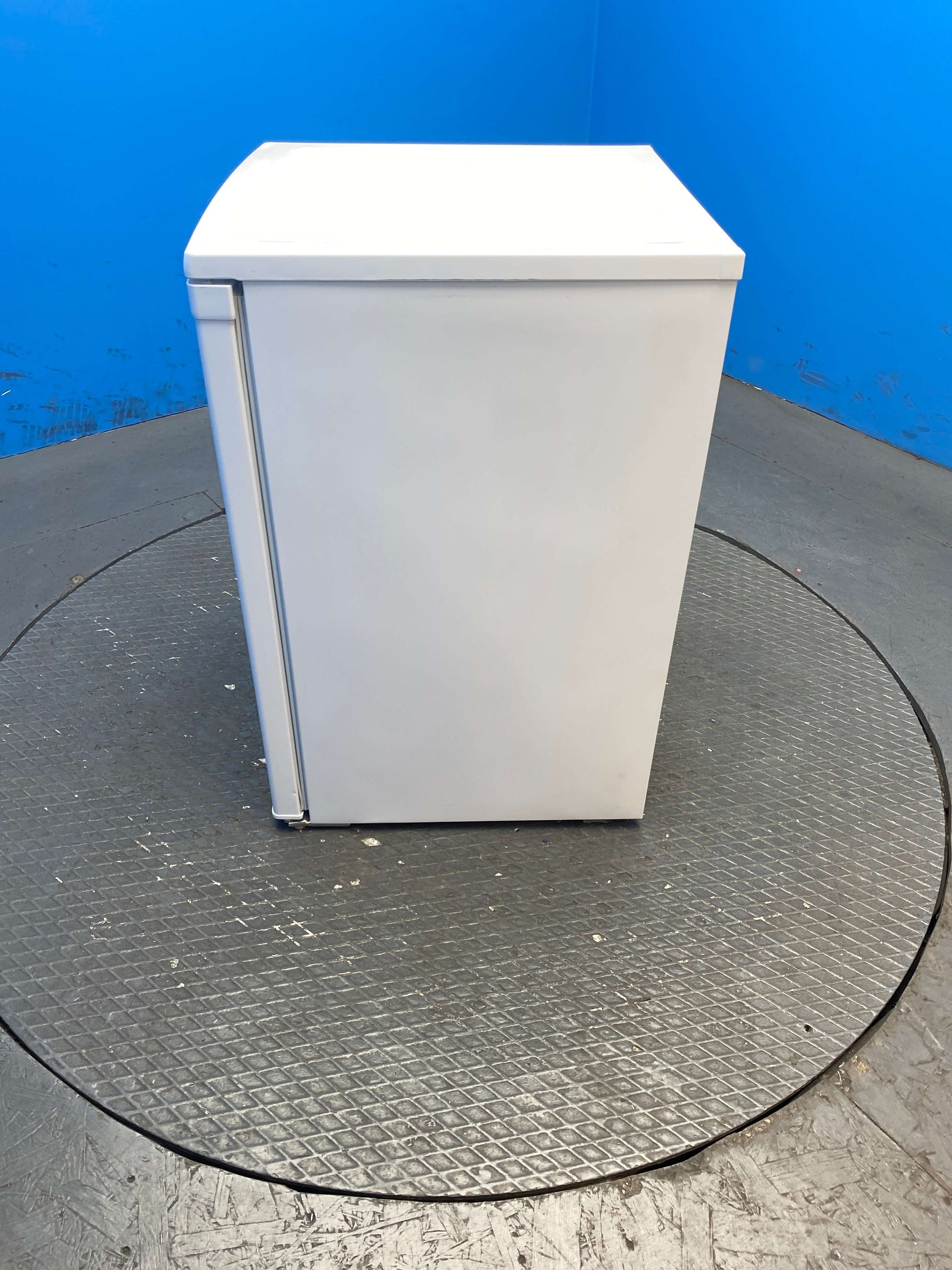 Statesman R155W 55cm Under Counter Fridge