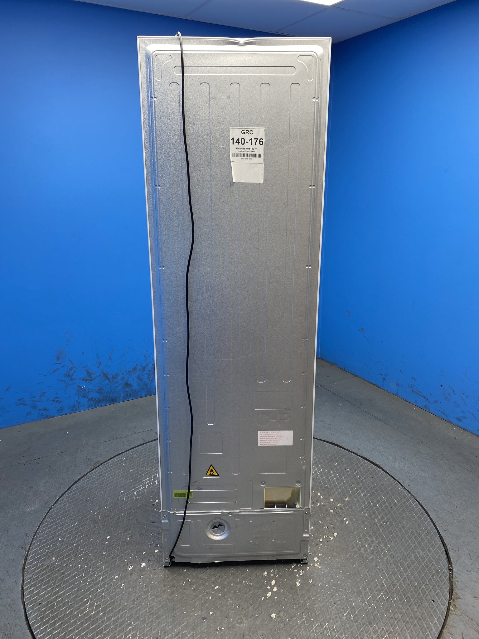 Haier HBW7518CTK Integrated 70/30 Total No Frost Fridge Freezer