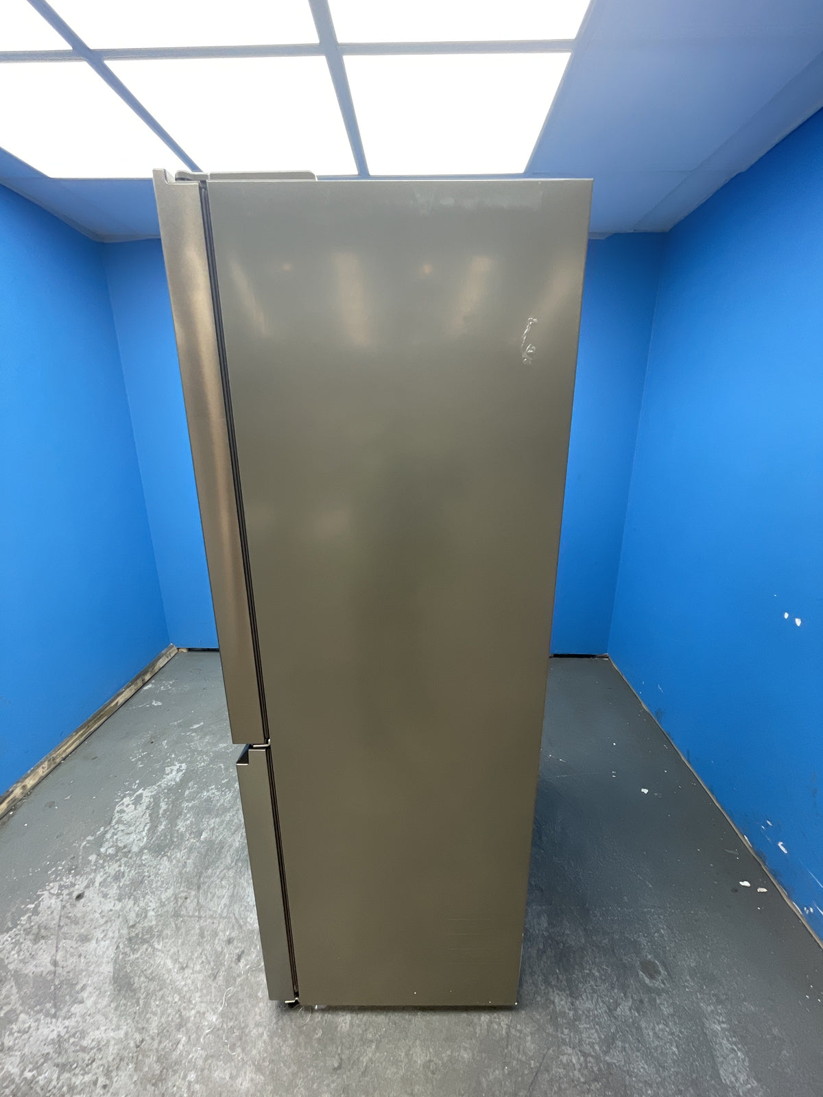 #GRC-162-700 - Haier HCR3818EWMM 4-Door Total No Frost Fridge Freezer