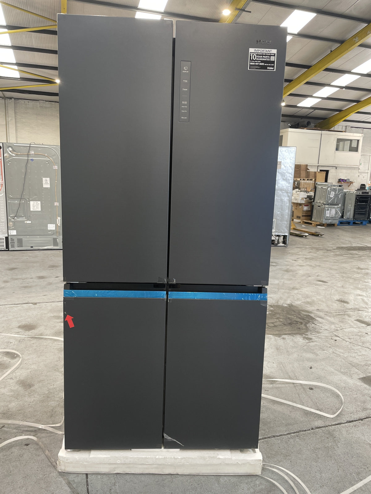 HCR5919ENMB American Style Series 5 528 Litre Fridge Freezer