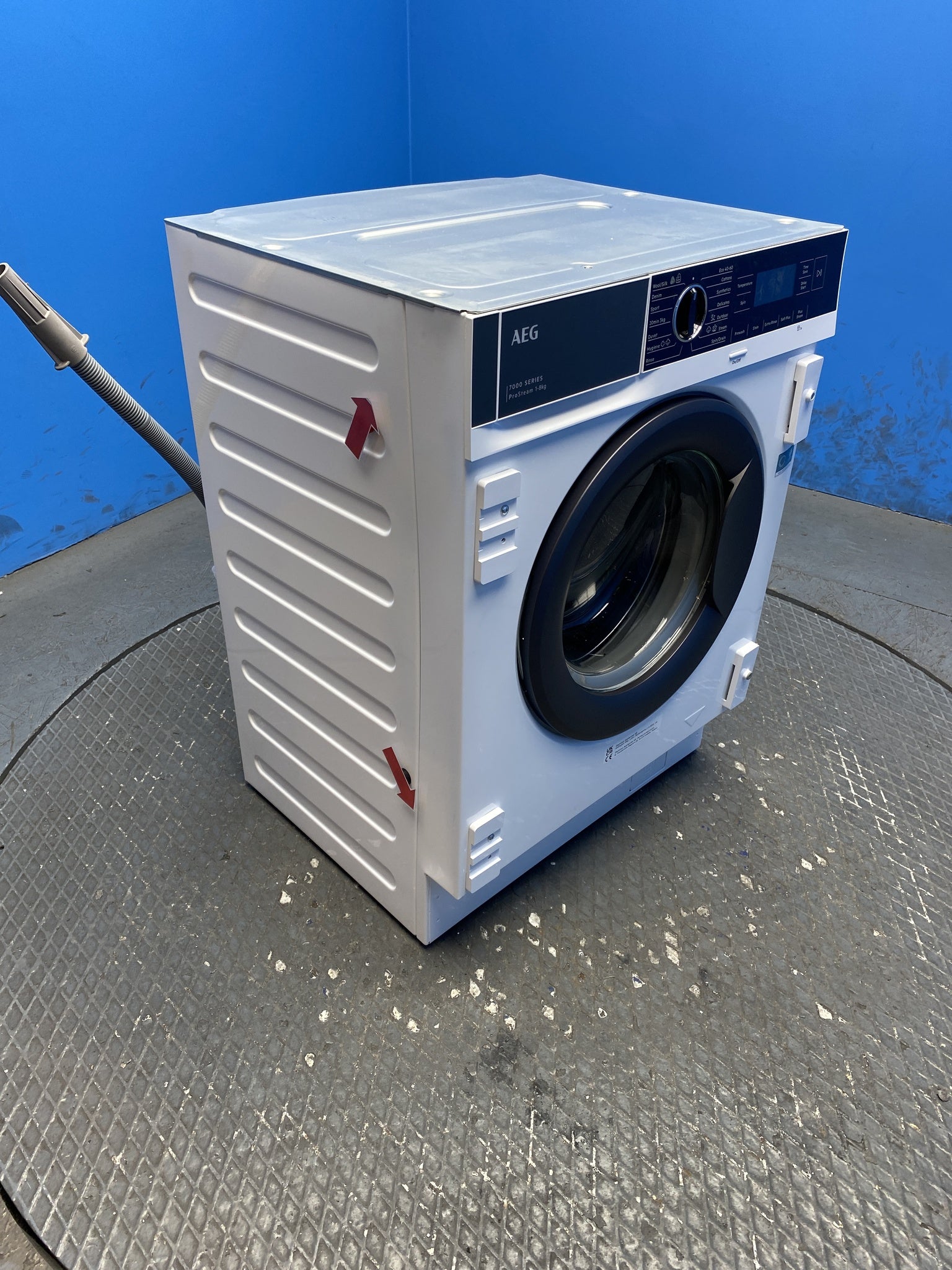 AEG ProSteam LF7C8636BI 8kg 1600rpm Integrated Washing Machine