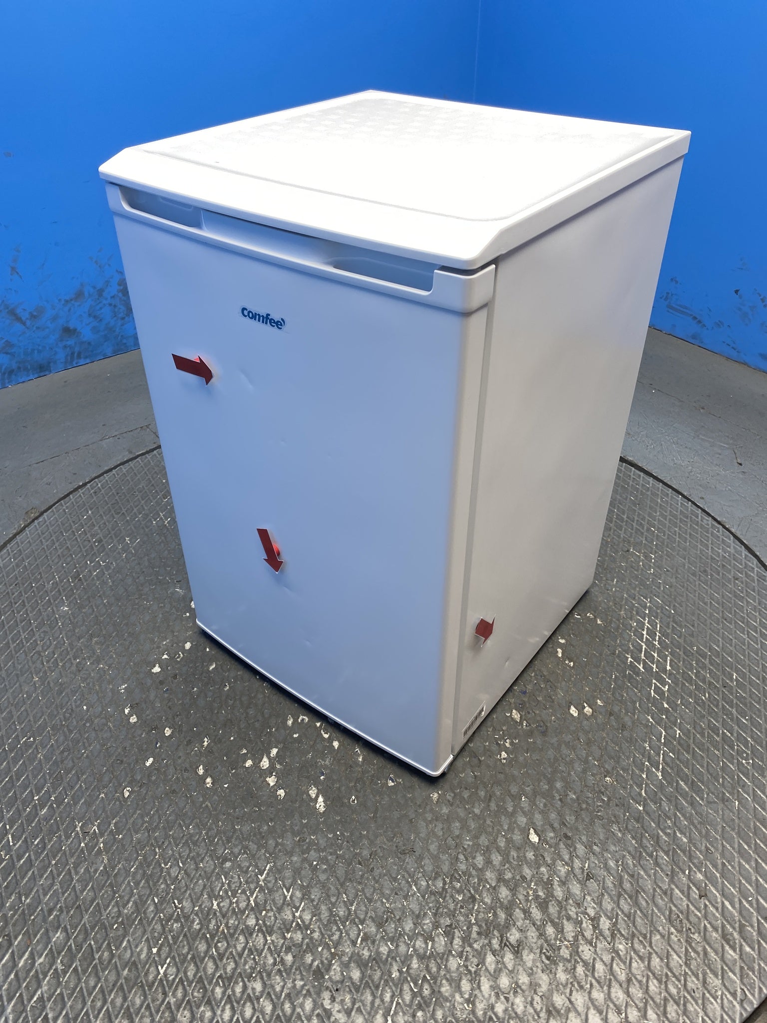 COMFEE' RCD133WH2(E) 131L Under-Counter Larder Fridge