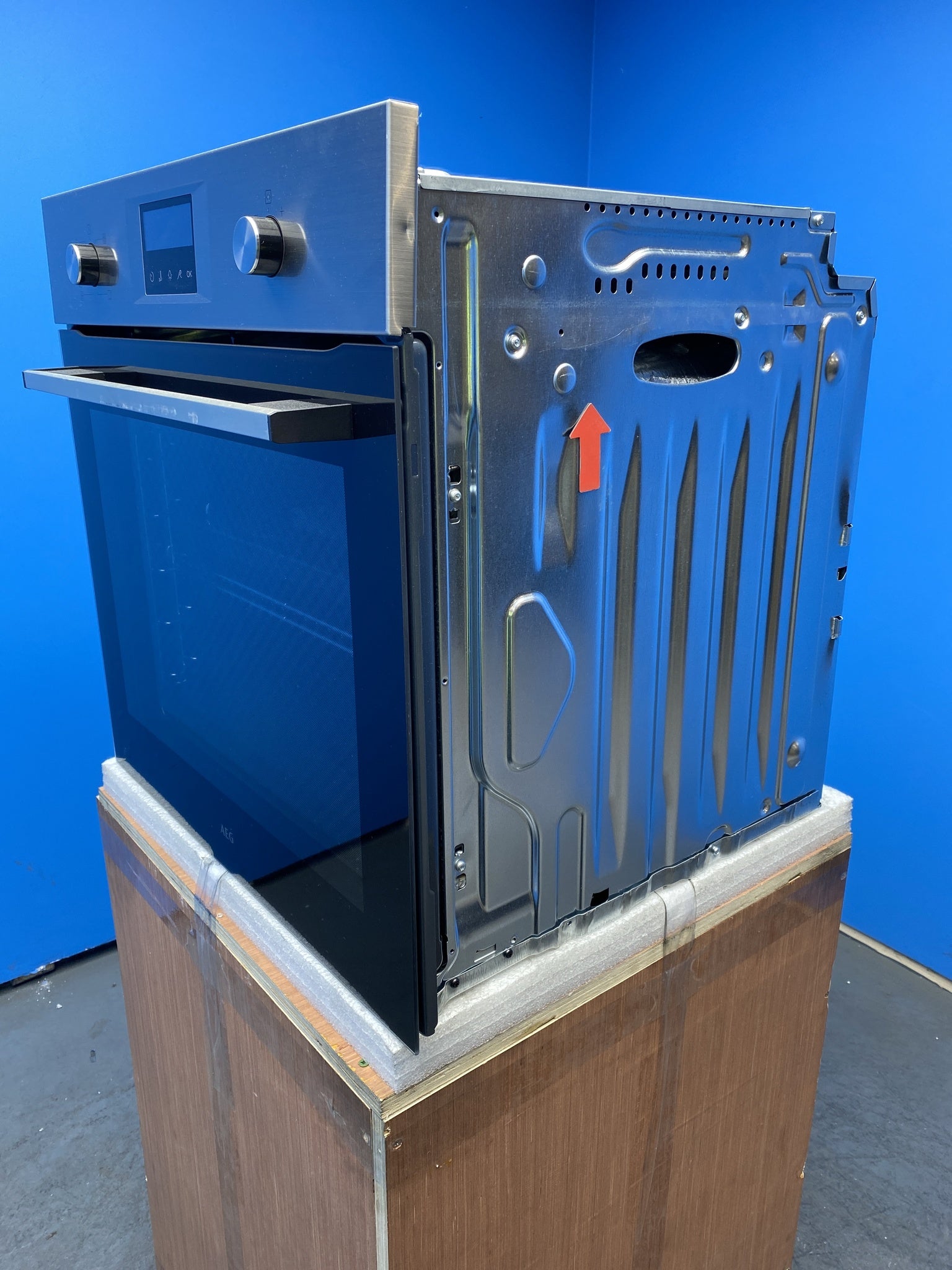 AEG 6000 SenseCook OS6AB50AM Built-In Single Oven