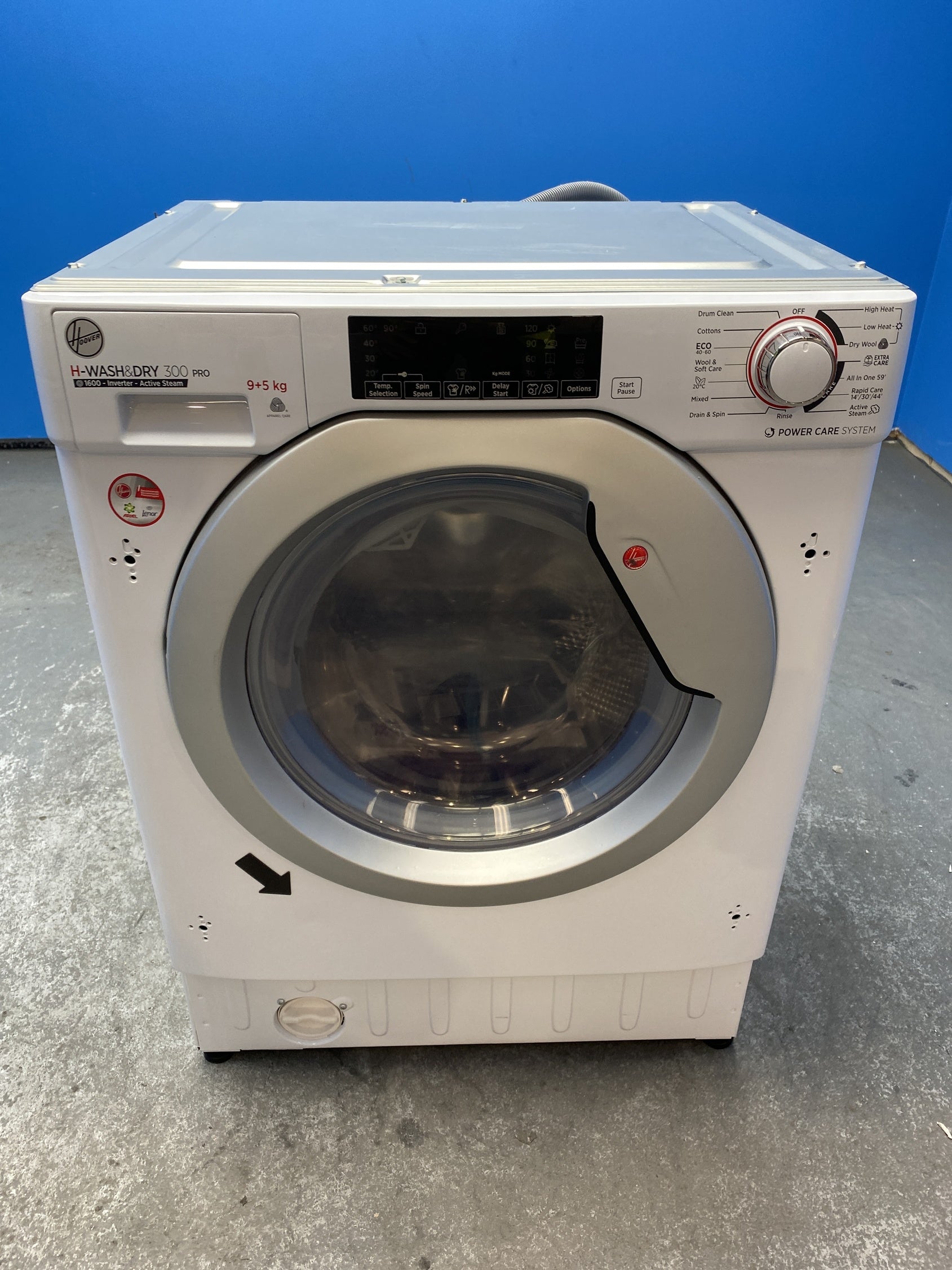 HBDOS695TAMSE 80 Integrated 9 5kg 1600rpm Washer Dryer
