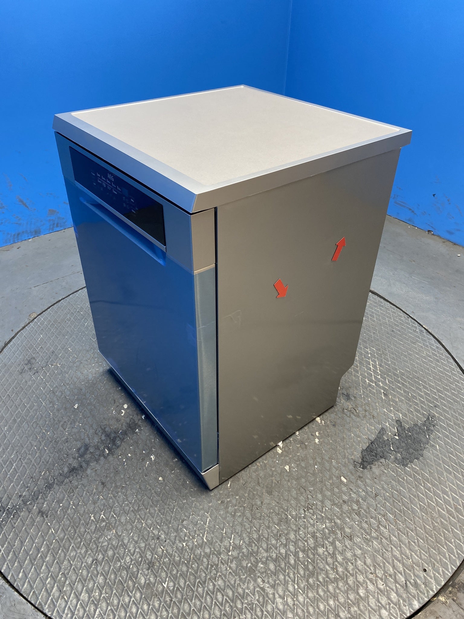AEG 14 Place ComfortLift Dishwasher with AirDry