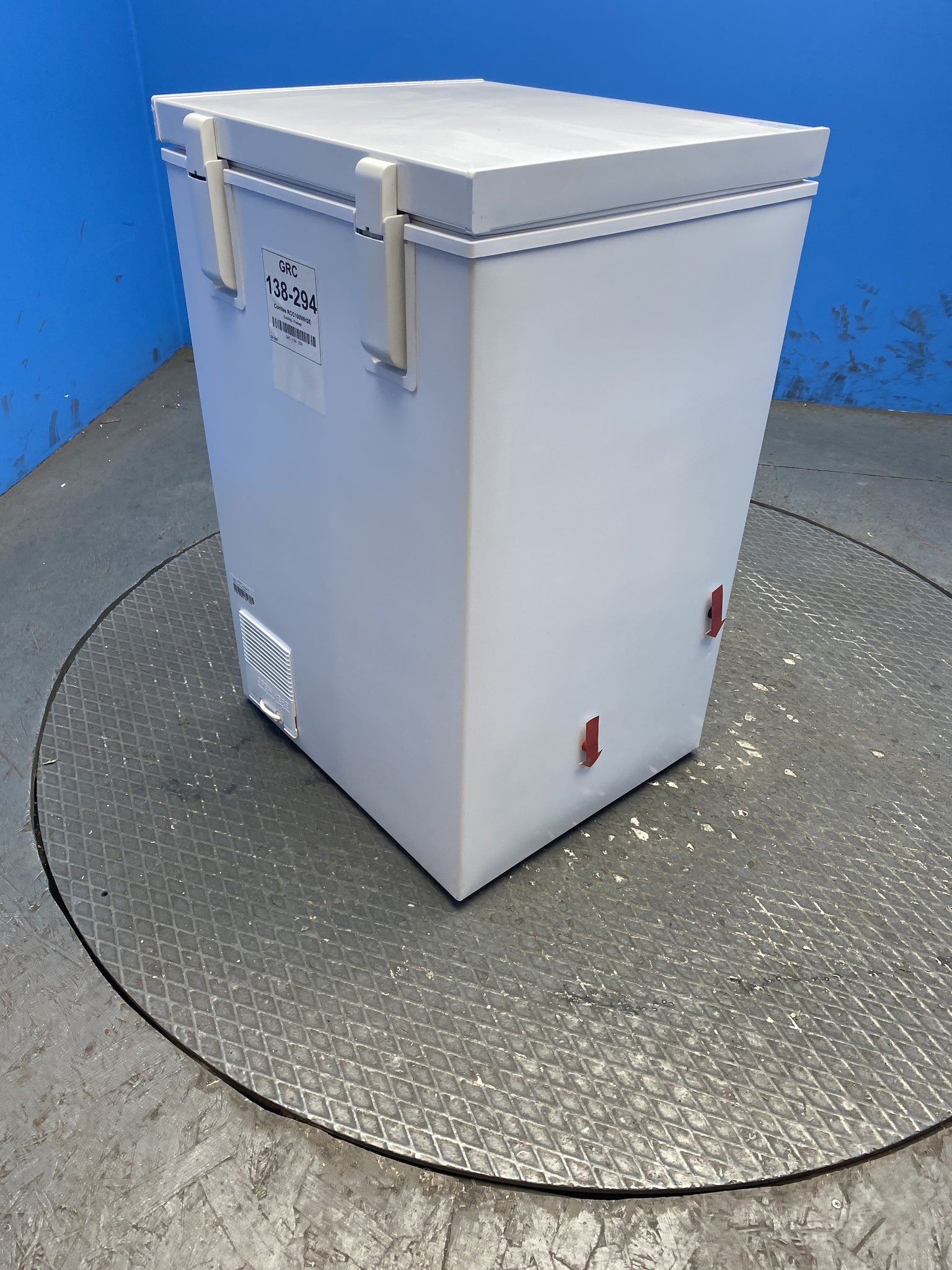 COMFEE' RCC100WH2E 99L Chest Freezer with Digital Control