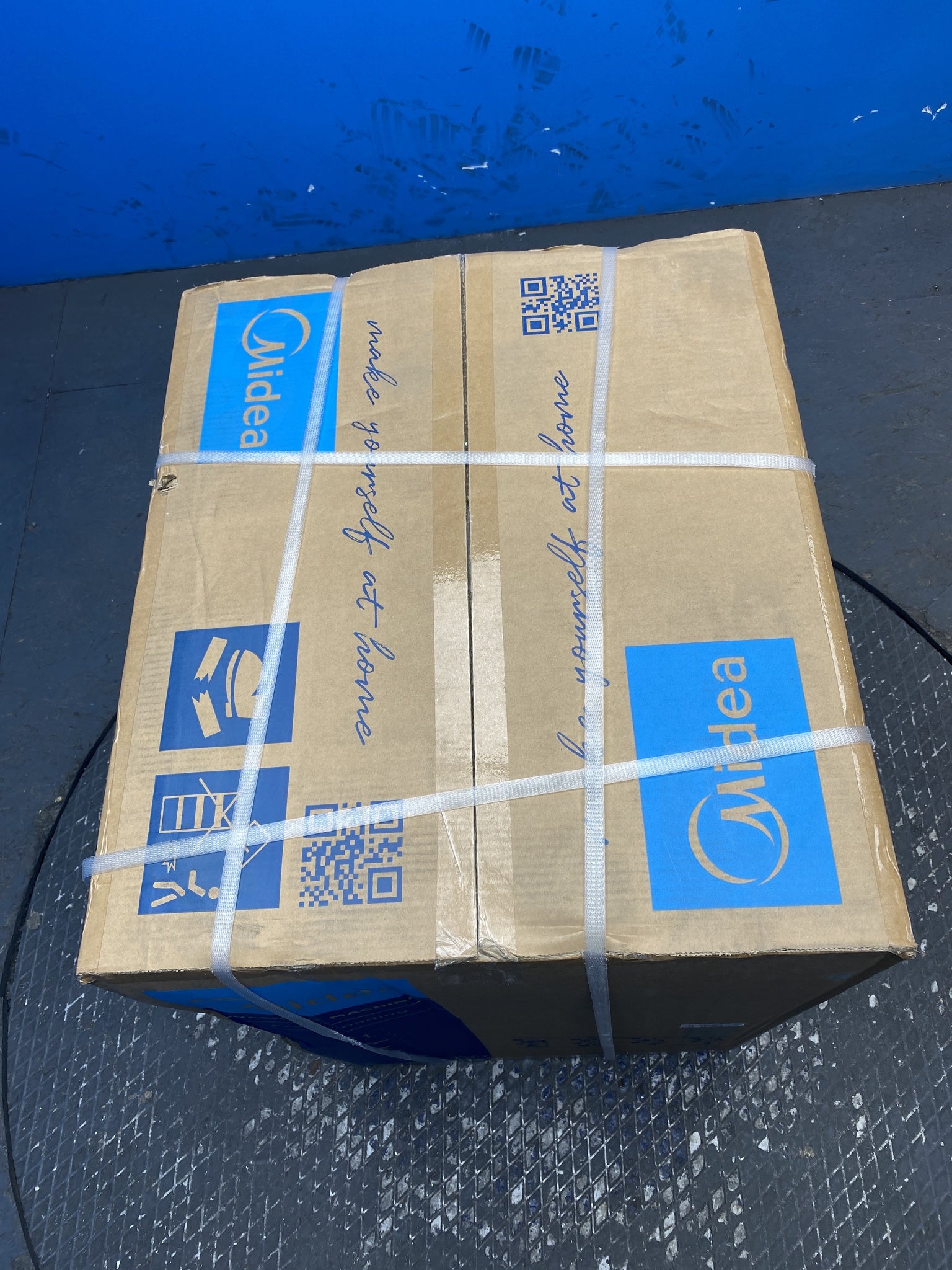 #GRC-158-866 - Midea MF110W80BA10/W 8kg 1400rpm Washing Machine