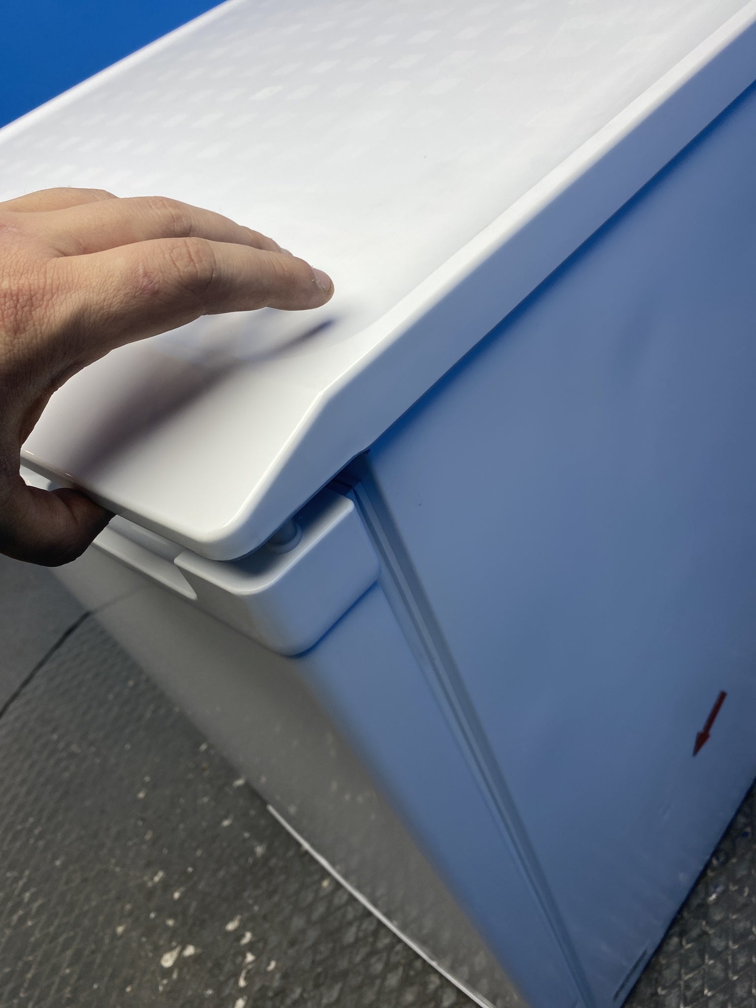 COMFEE' RCD133WH2(E) 131L Under-Counter Larder Fridge