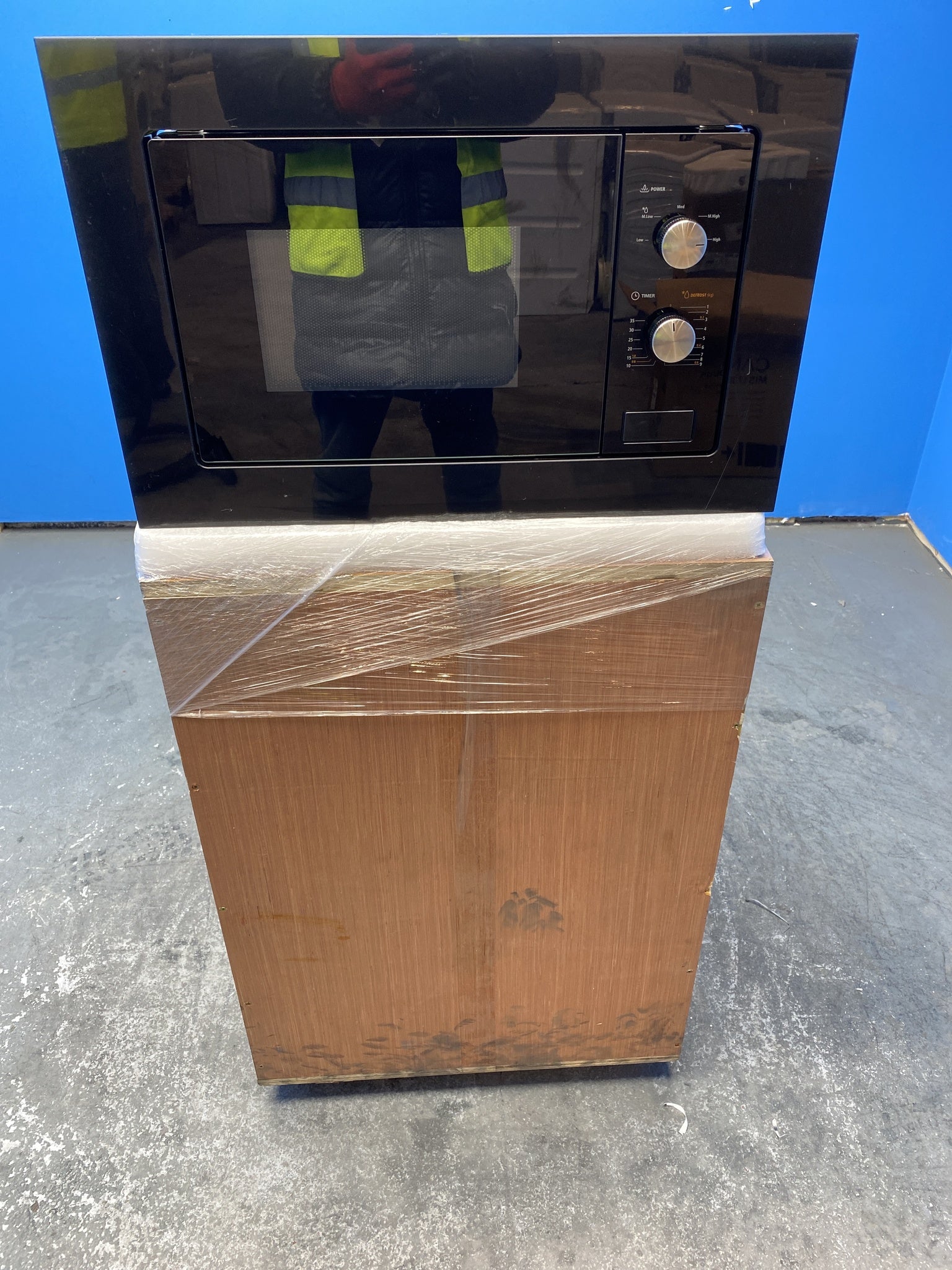 Candy MIS1730BUK 1000W Built-in 17L Microwave