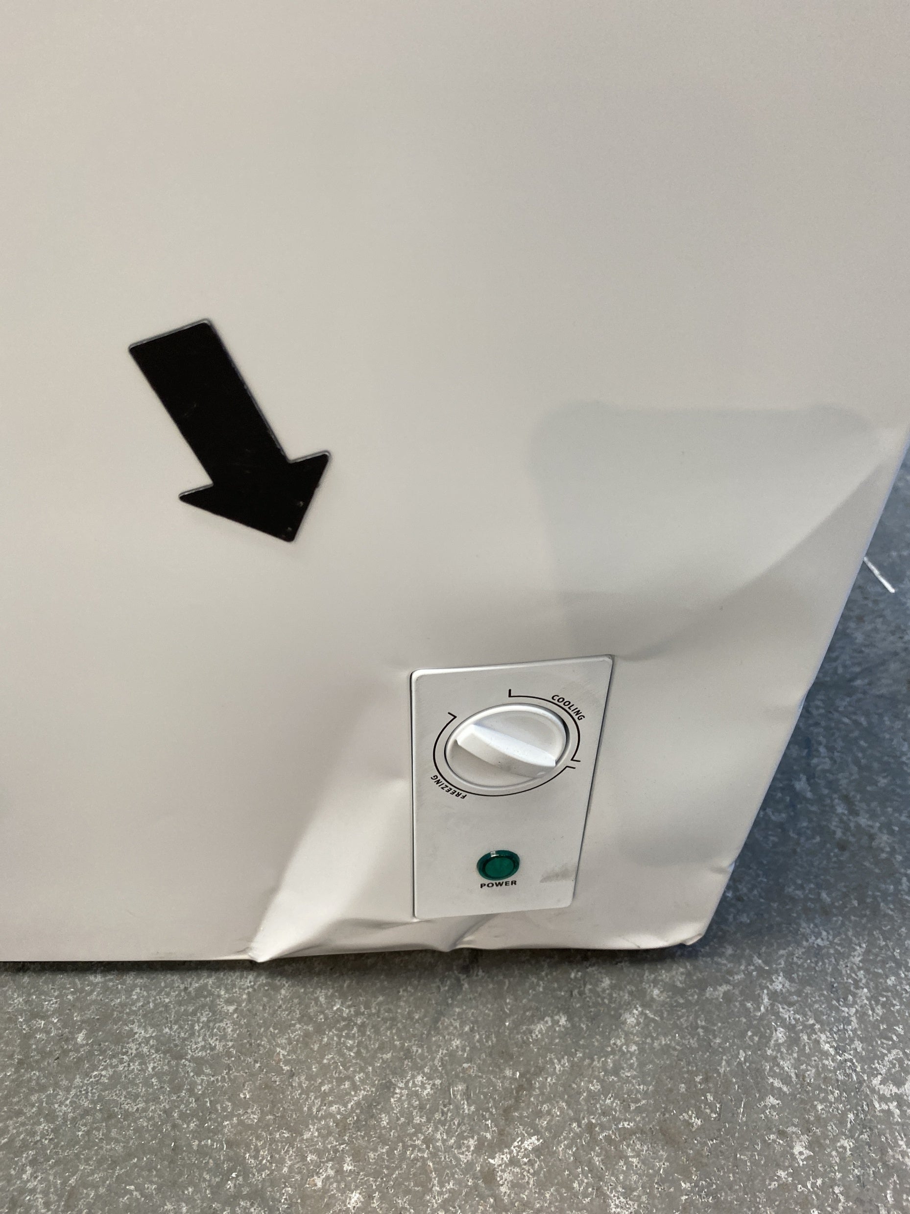 #GRC-153-450 - Igenix IGCF0198W  198 Litre Freestanding Chest Freezer