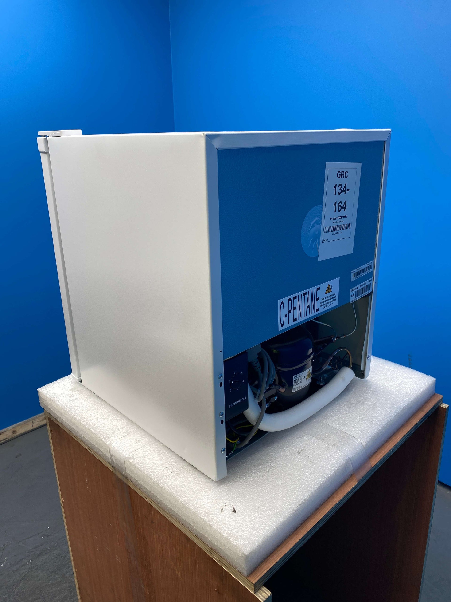 Prodex PX3711W 41 Litre Table Top Mini Fridge