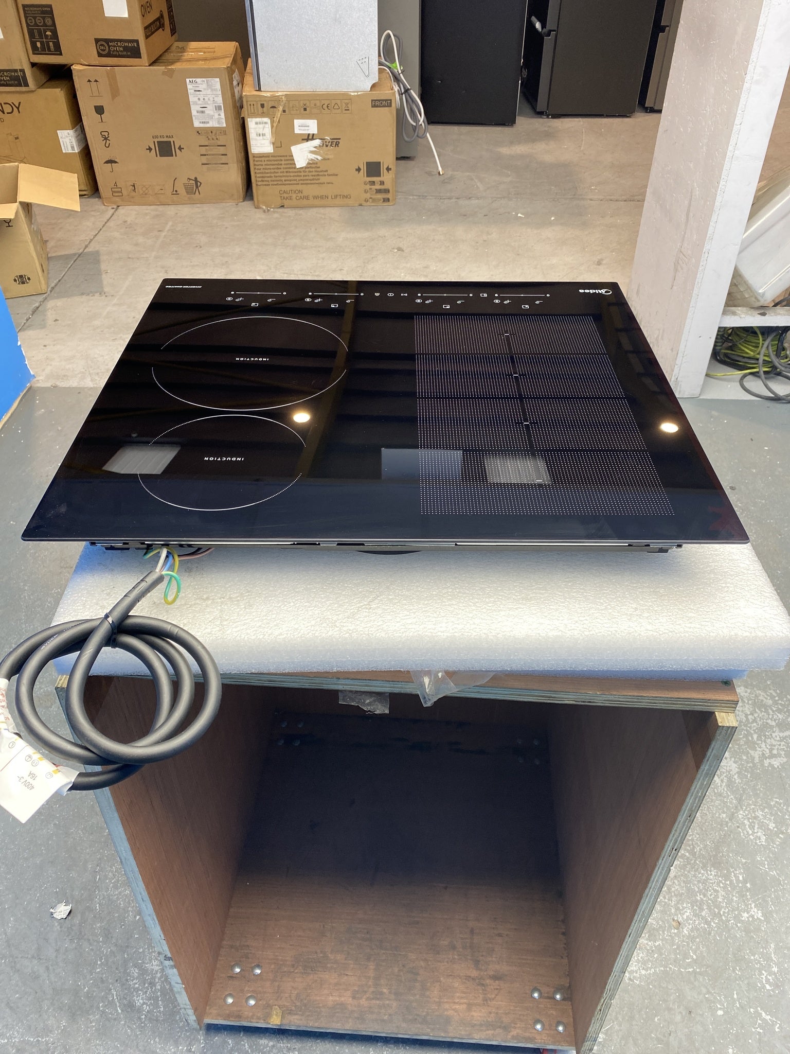 #GRC-151-296 - Midea MIH742F558K1 60cm 4 Zone Induction Hob with Flex Zone