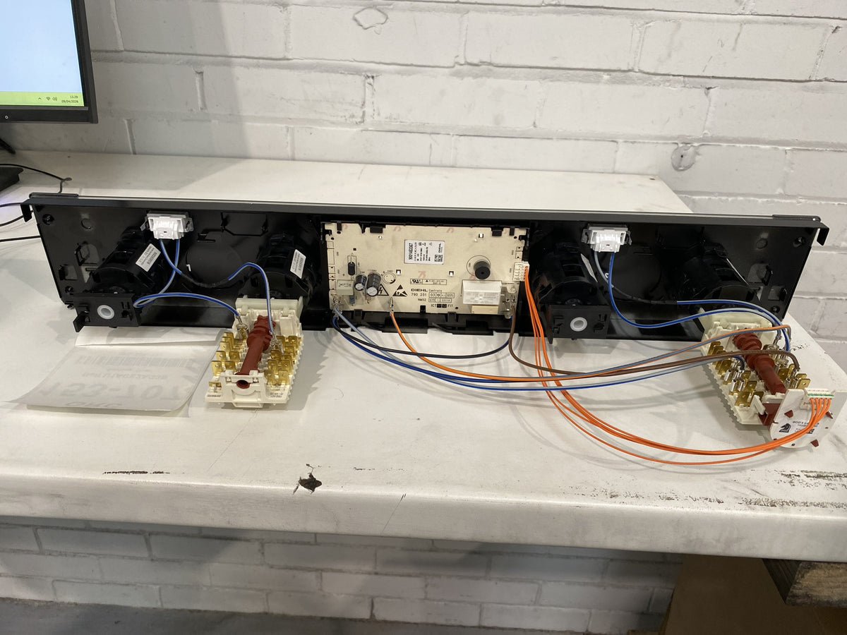 #GRC-154-175 - Neff U1ACE2AG3B Oven Control Module
