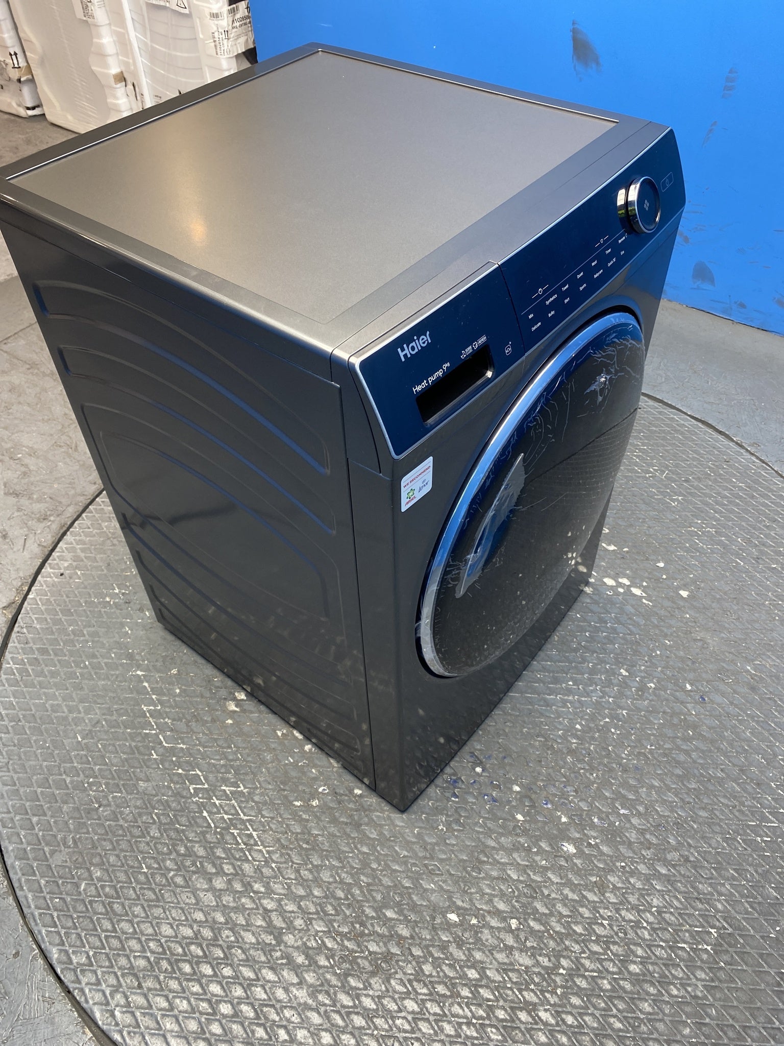 Haier HD90-A3Q979SU1 9kg Heat Pump Tumble Dryer