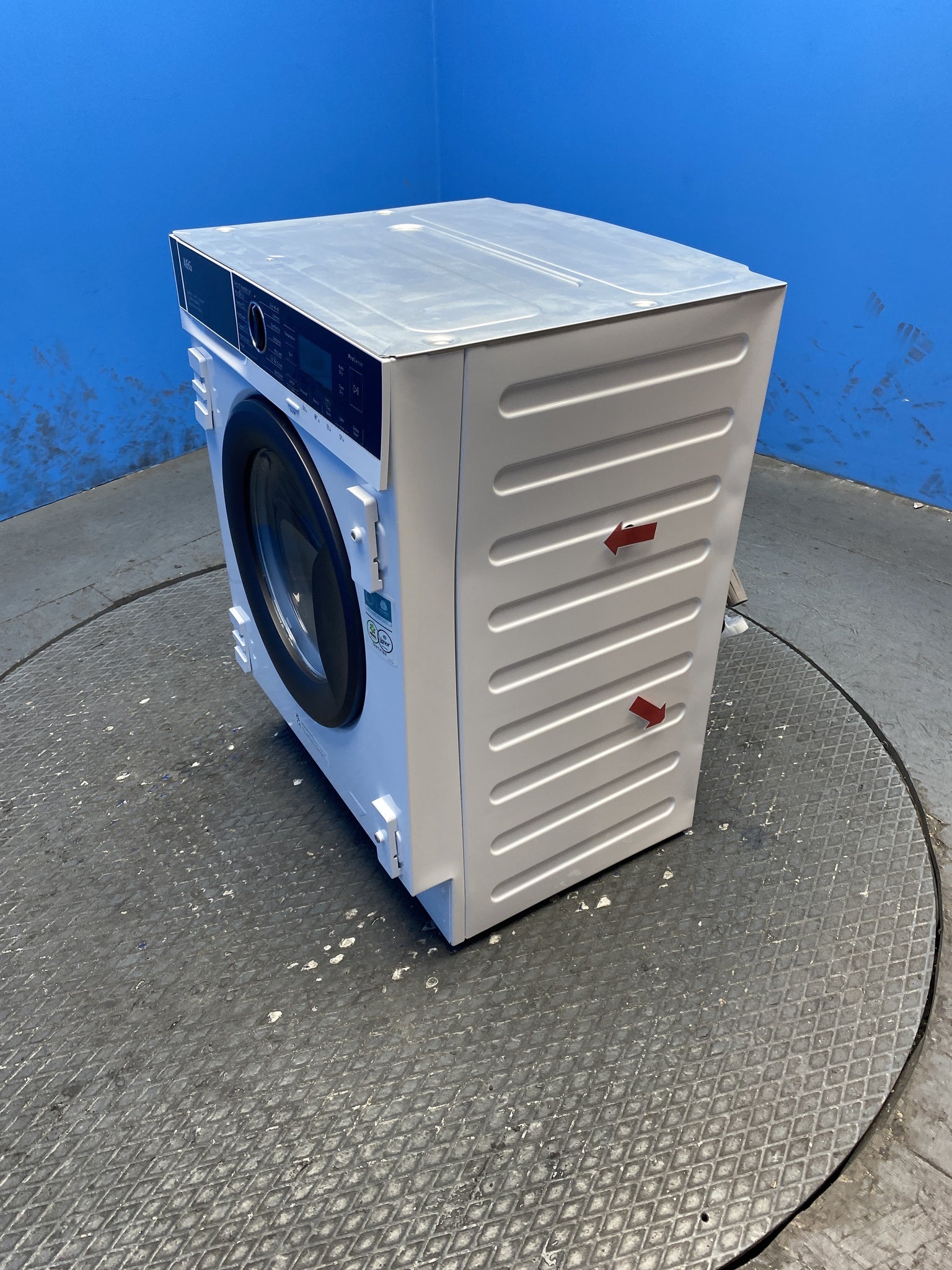 AEG 7000 ProSteam L7WC84636BI 8/4kg 1600rpm Integrated Washer Dryer