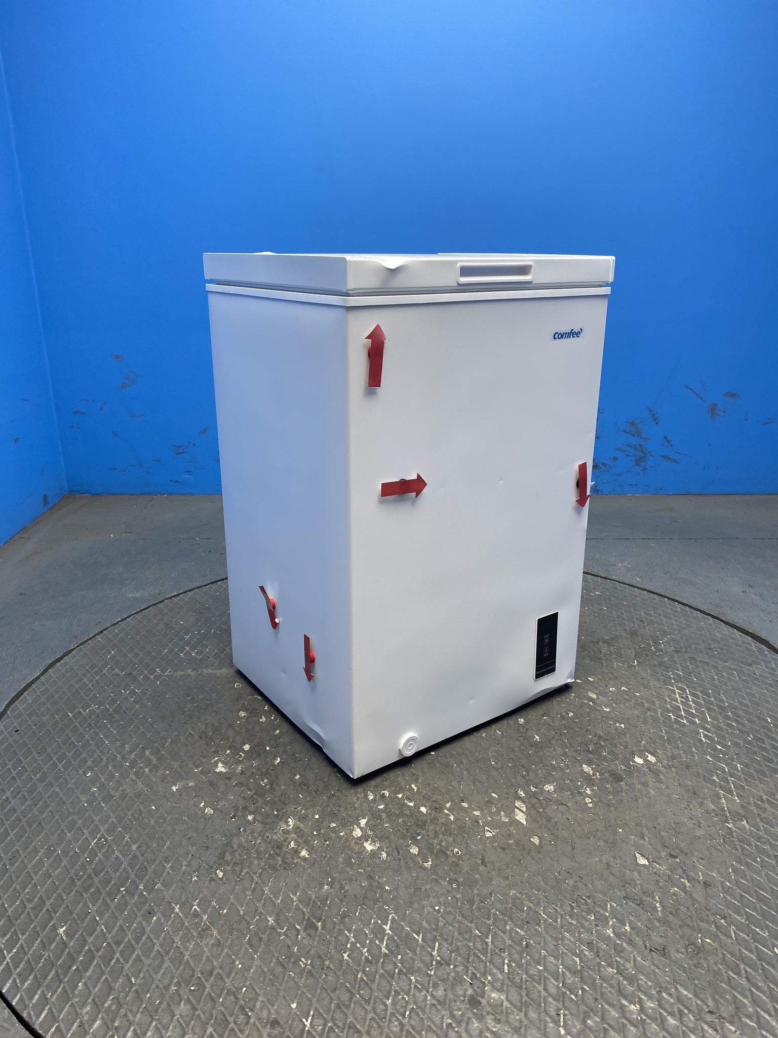 COMFEE' RCC100WH2E 99L Chest Freezer with Digital Control