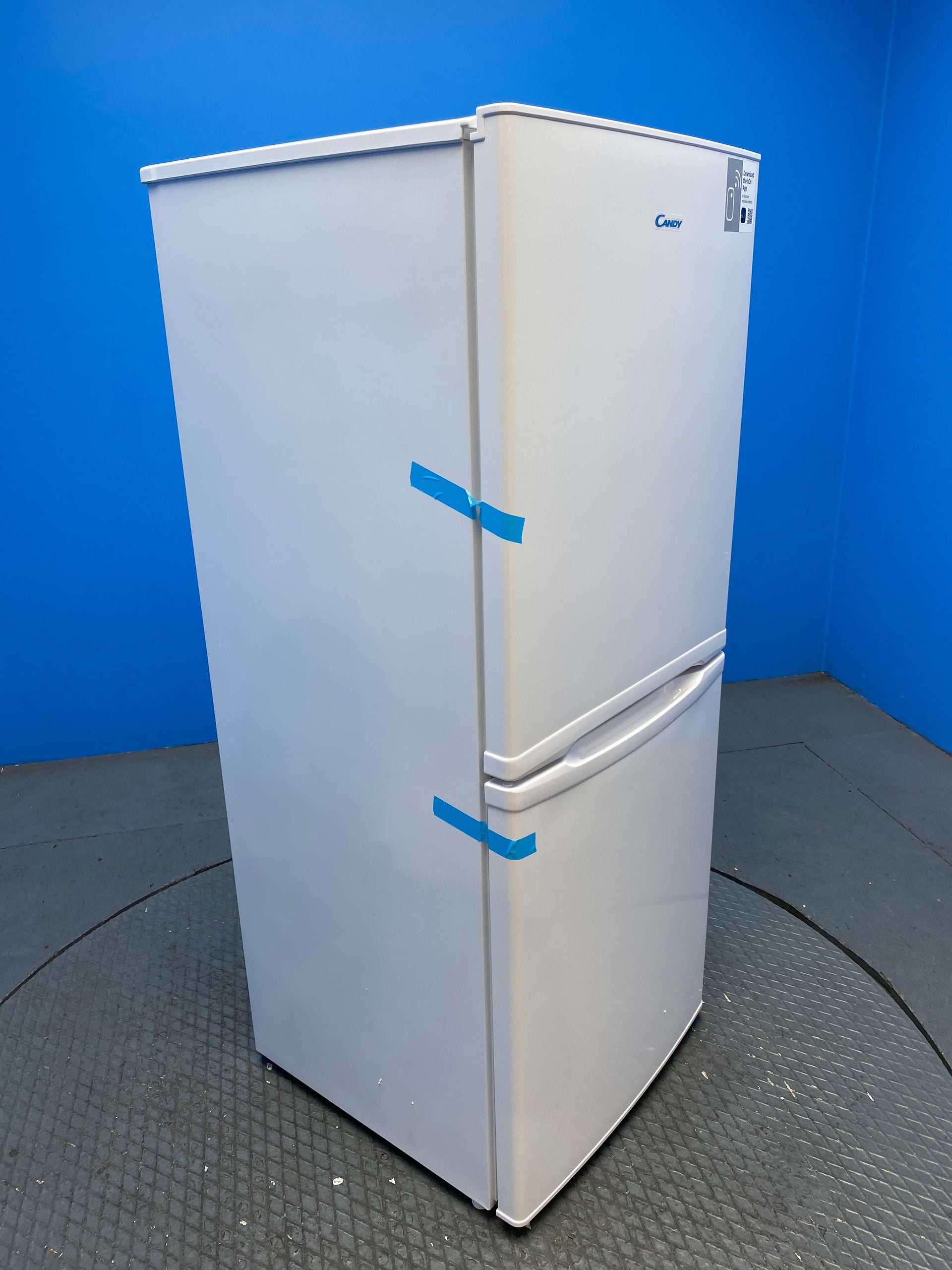 Candy CCT3L517EBK 252 Litre Combi Fridge Freezer