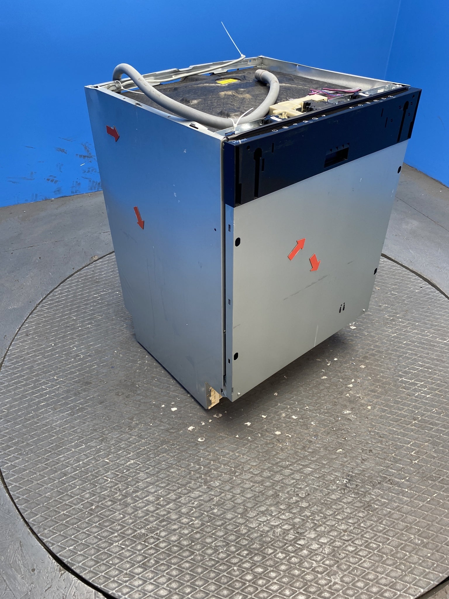 Haier XI6C4S3FSB Integrated 16 Place Dishwasher with Wi-Fi