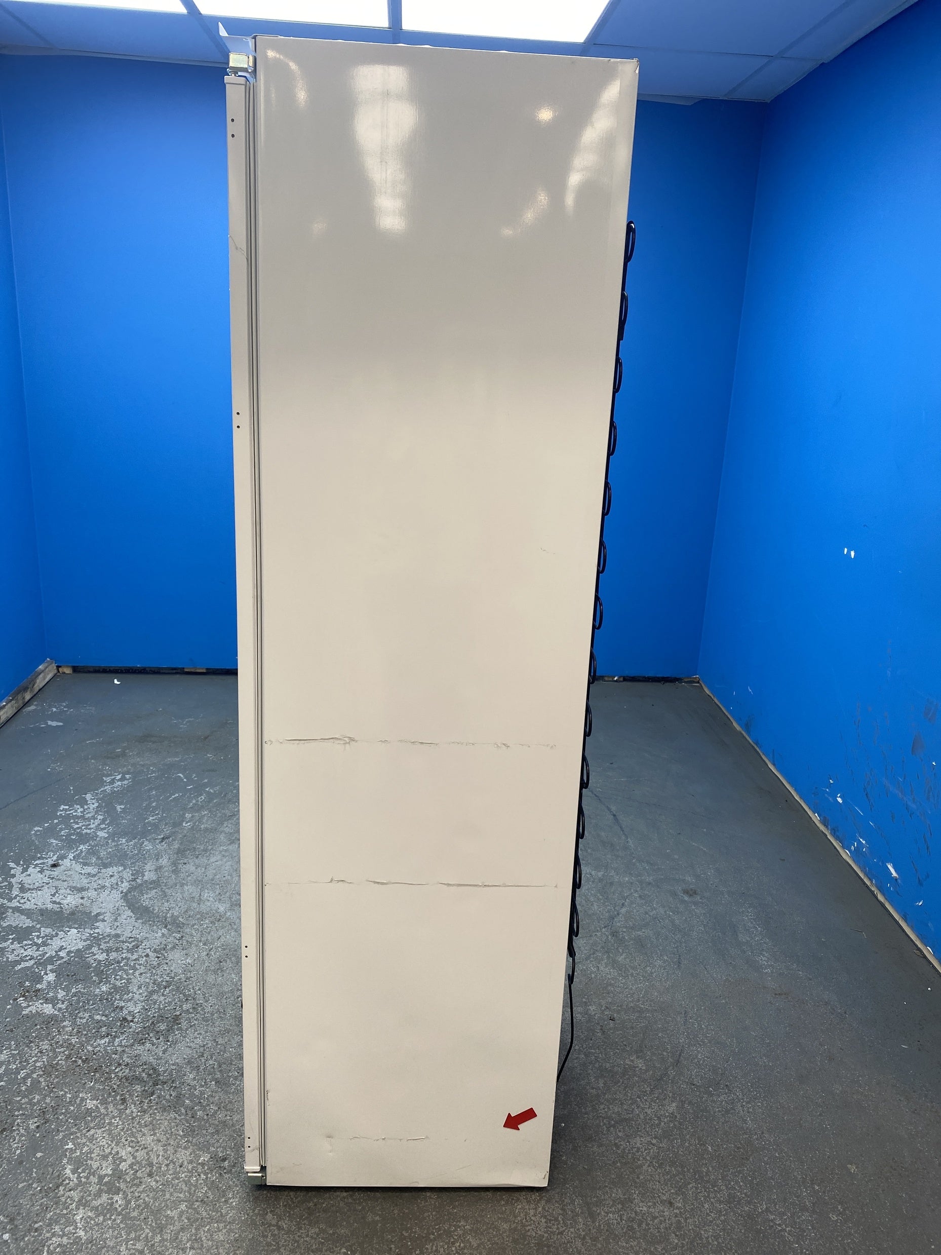 #GRC-145-095 - Haier HFE 172 NF UK Integrated Upright 200 Litre Freezer