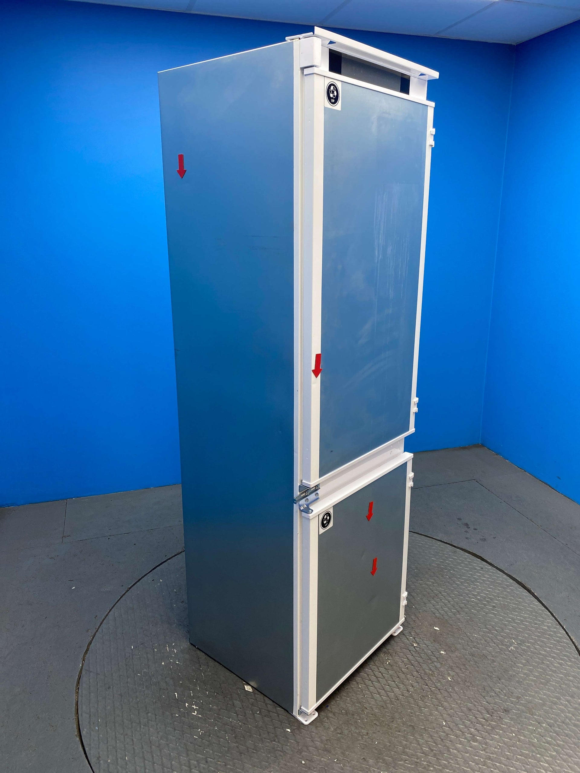 Haier HBW5518DK Series 6 248 Litre Integrated Fridge Freezer