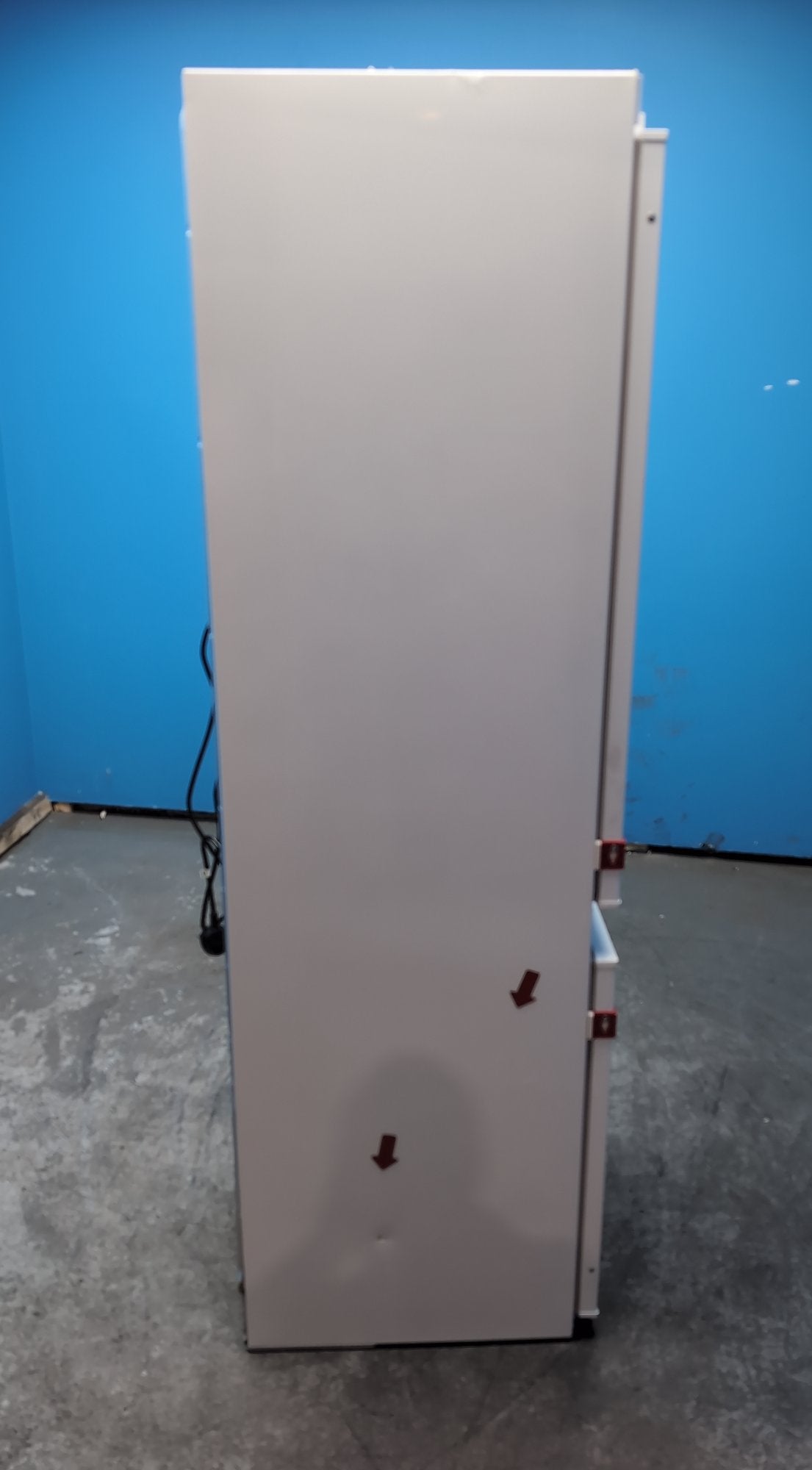 #GRC-163-432 - Haier 54cm Integrated 70/30 Fridge Freezer – 268L, White, Total No Frost