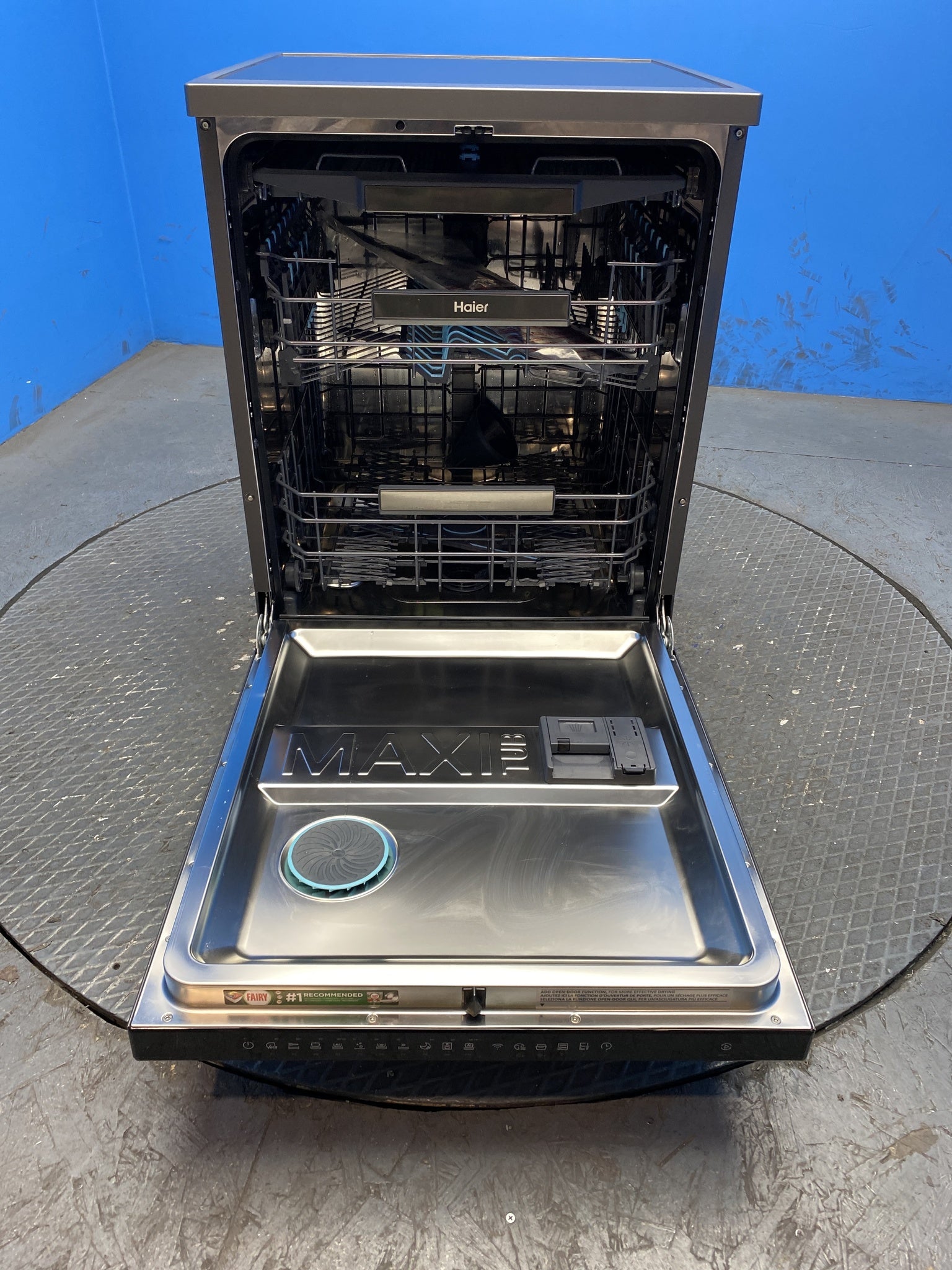 Haier XF4A4M4PDA Series 7 I-Pro Shine 14 Place Setting Dishwasher