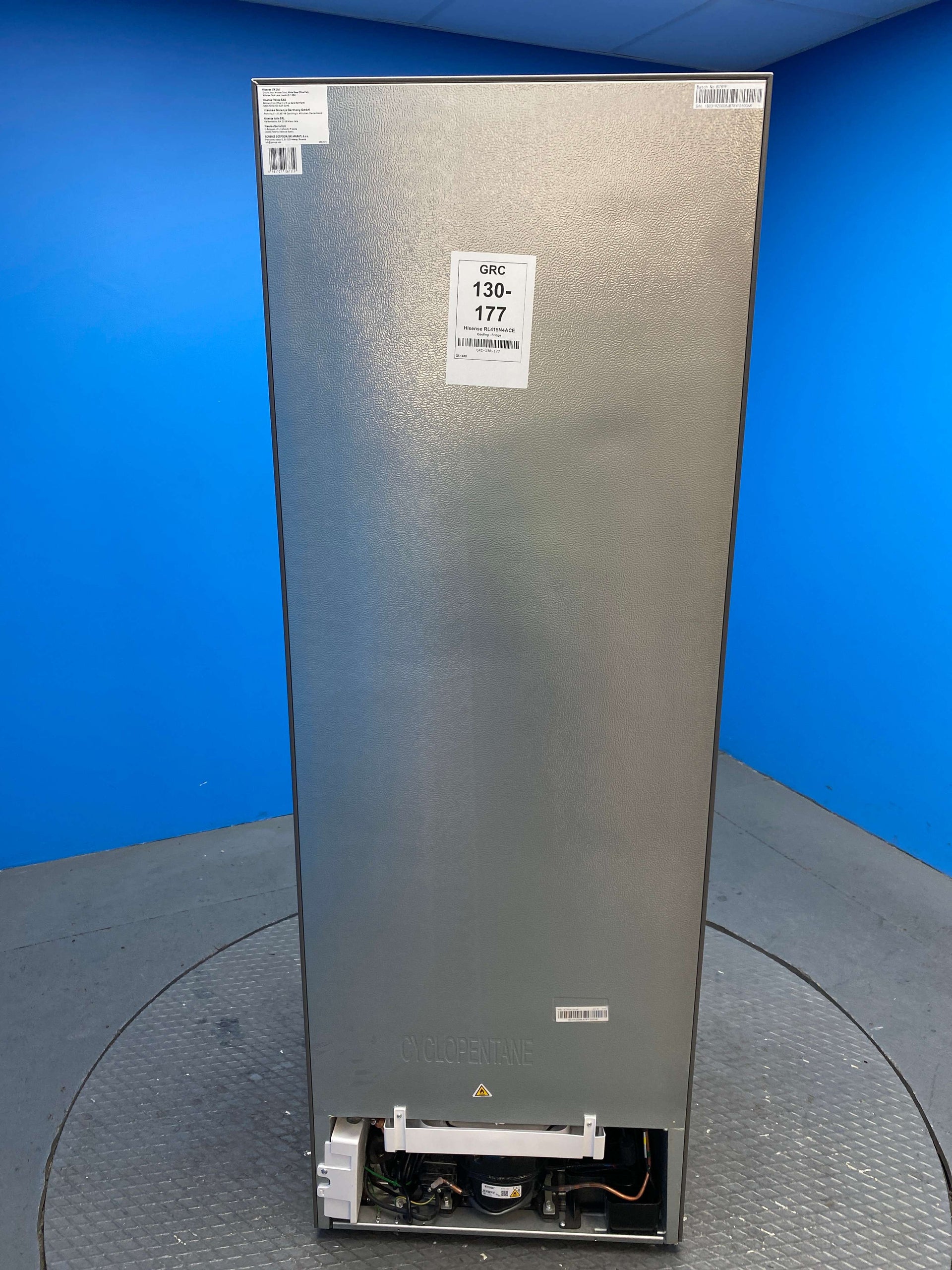 Hisense RL415N4ACE Tall 322 Litre No Frost  Larder Fridge
