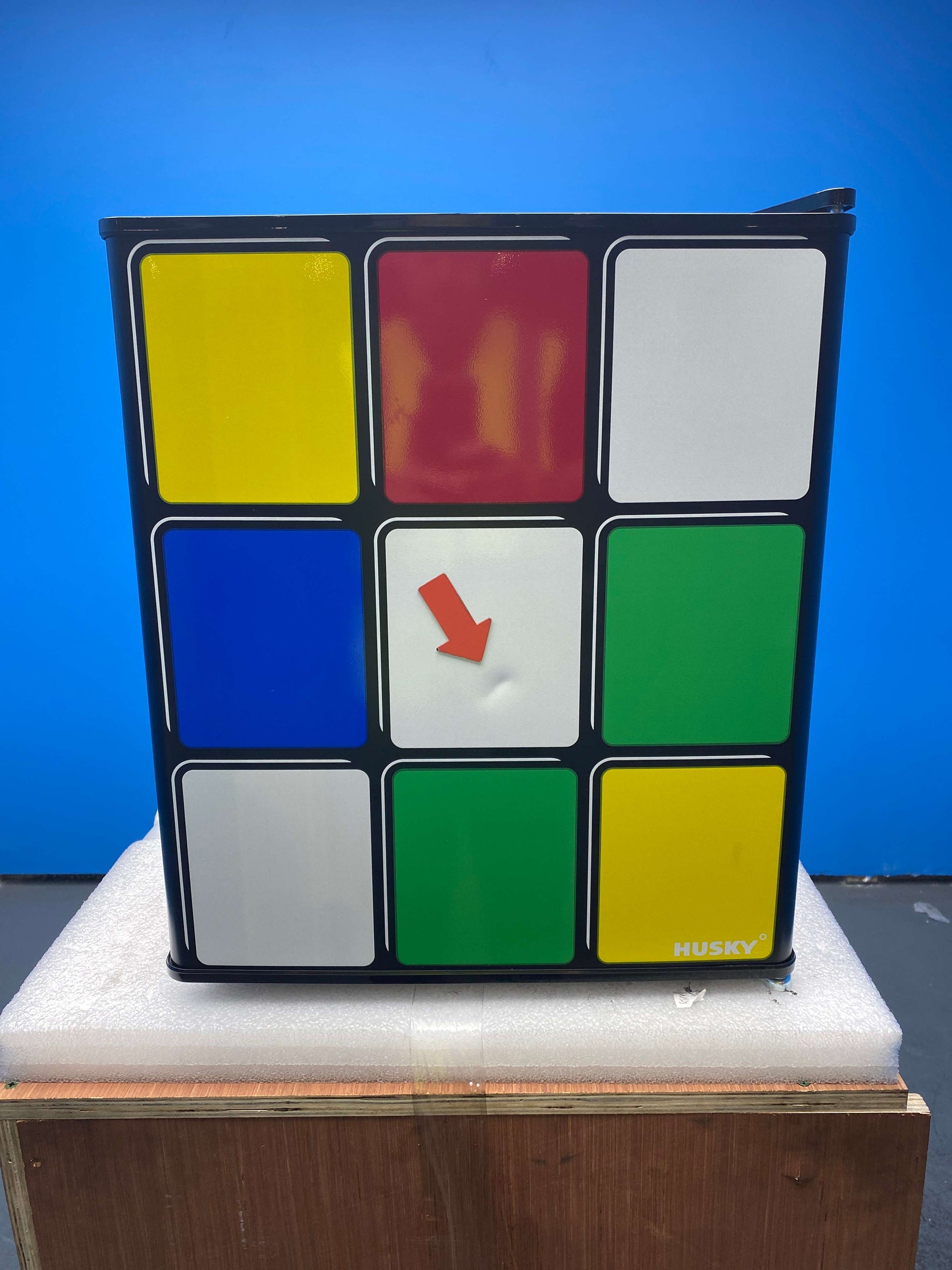 Husky HU231 43 Litre Rubiks Cube Mini Fridge