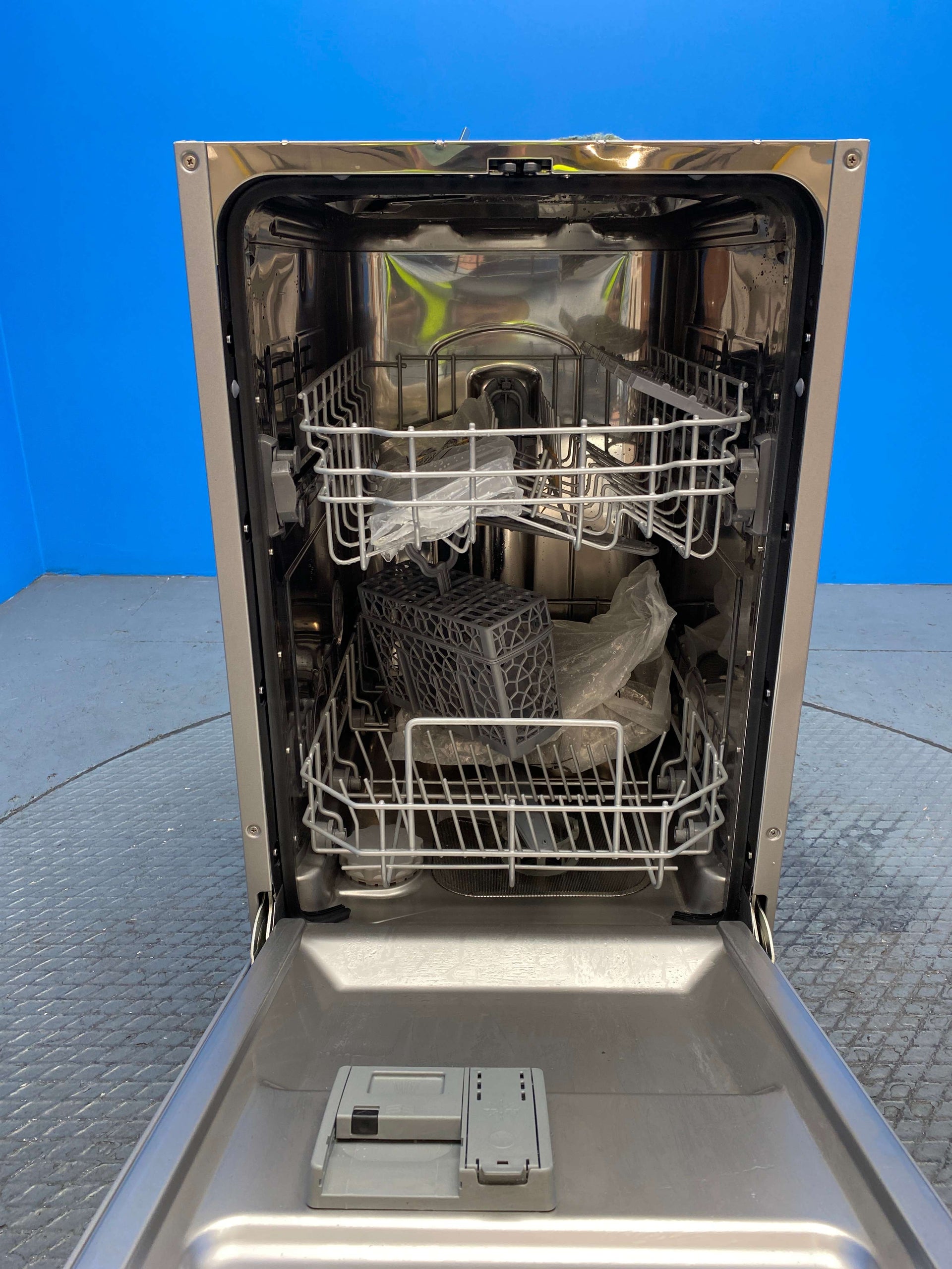 Candy Brava CMIH1L949 Integrated Slimline 9 Place Setting Dishwasher