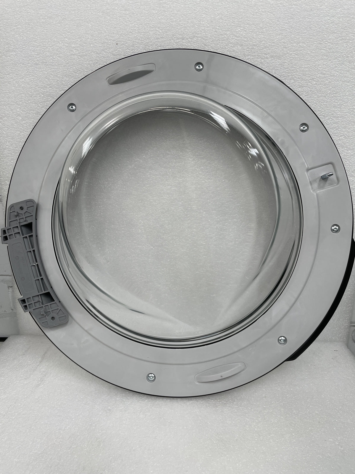 #GRC-154-685 - AEG LFR71844B Washing Machine Door