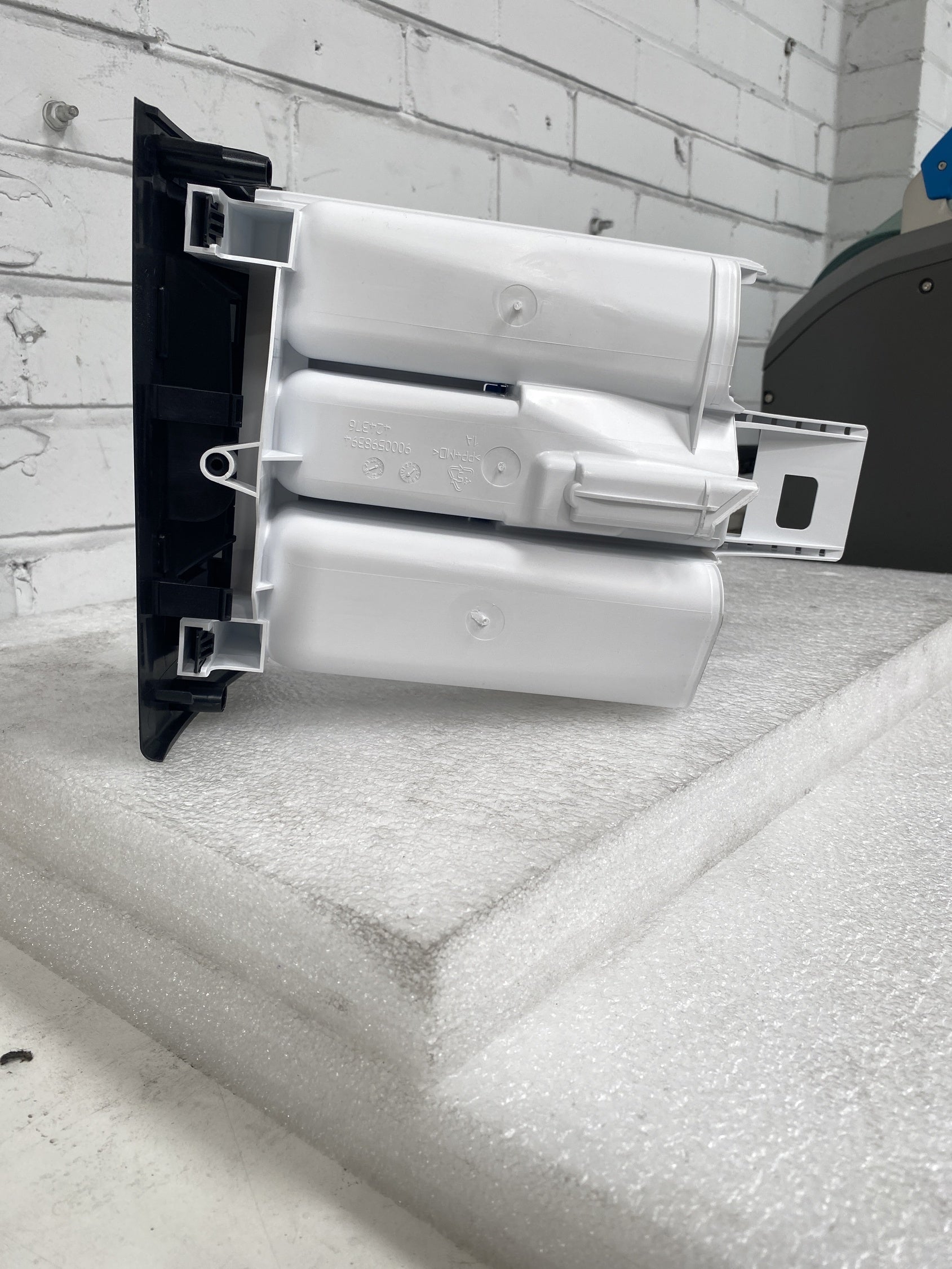#GRC-159-678 - Bosch WGG244ZCGB Washing Machine Detergent Dispenser Drawer