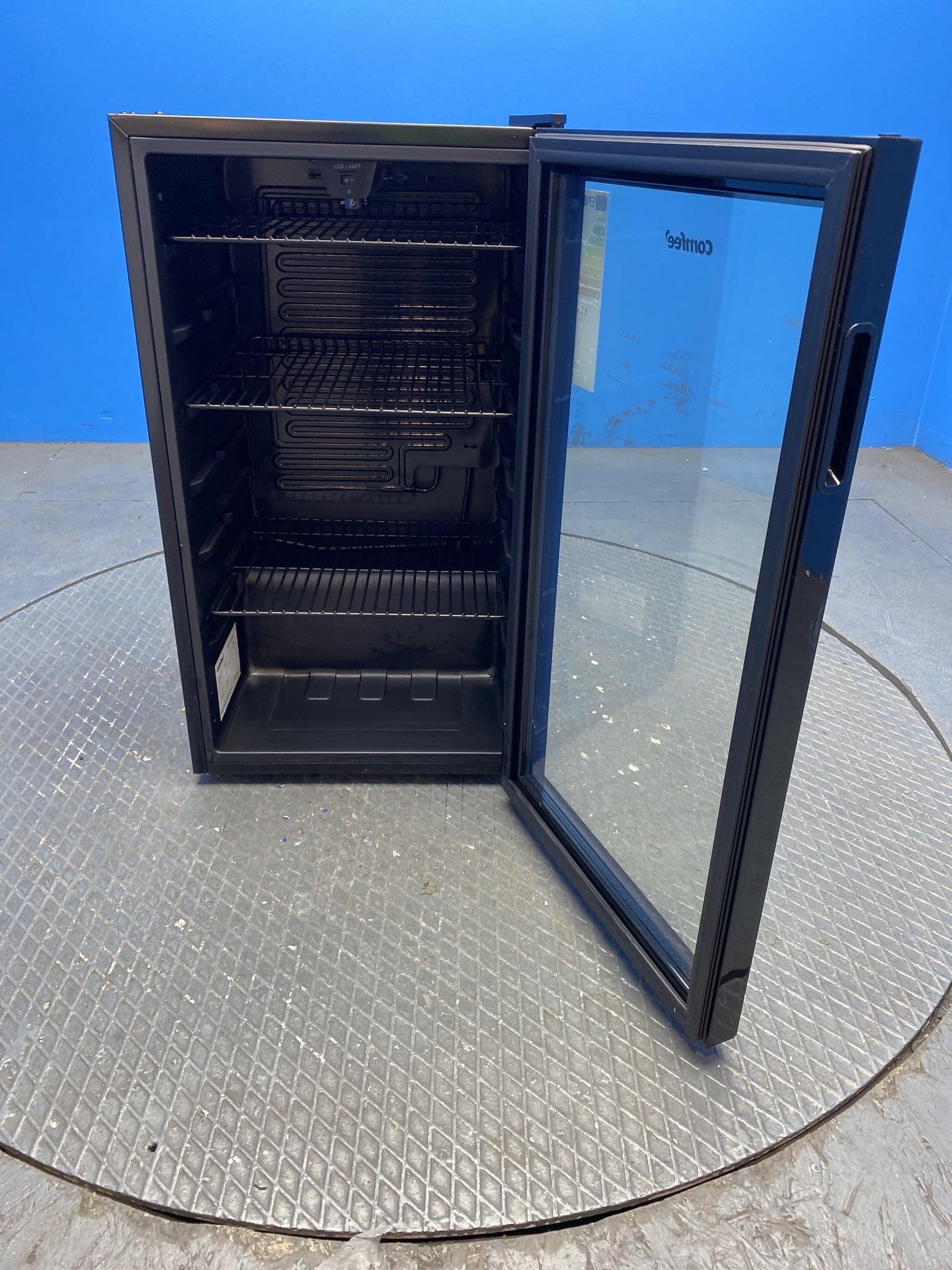 Comfee RCZ99BG2(E) 93L Under Counter Drinks Fridge
