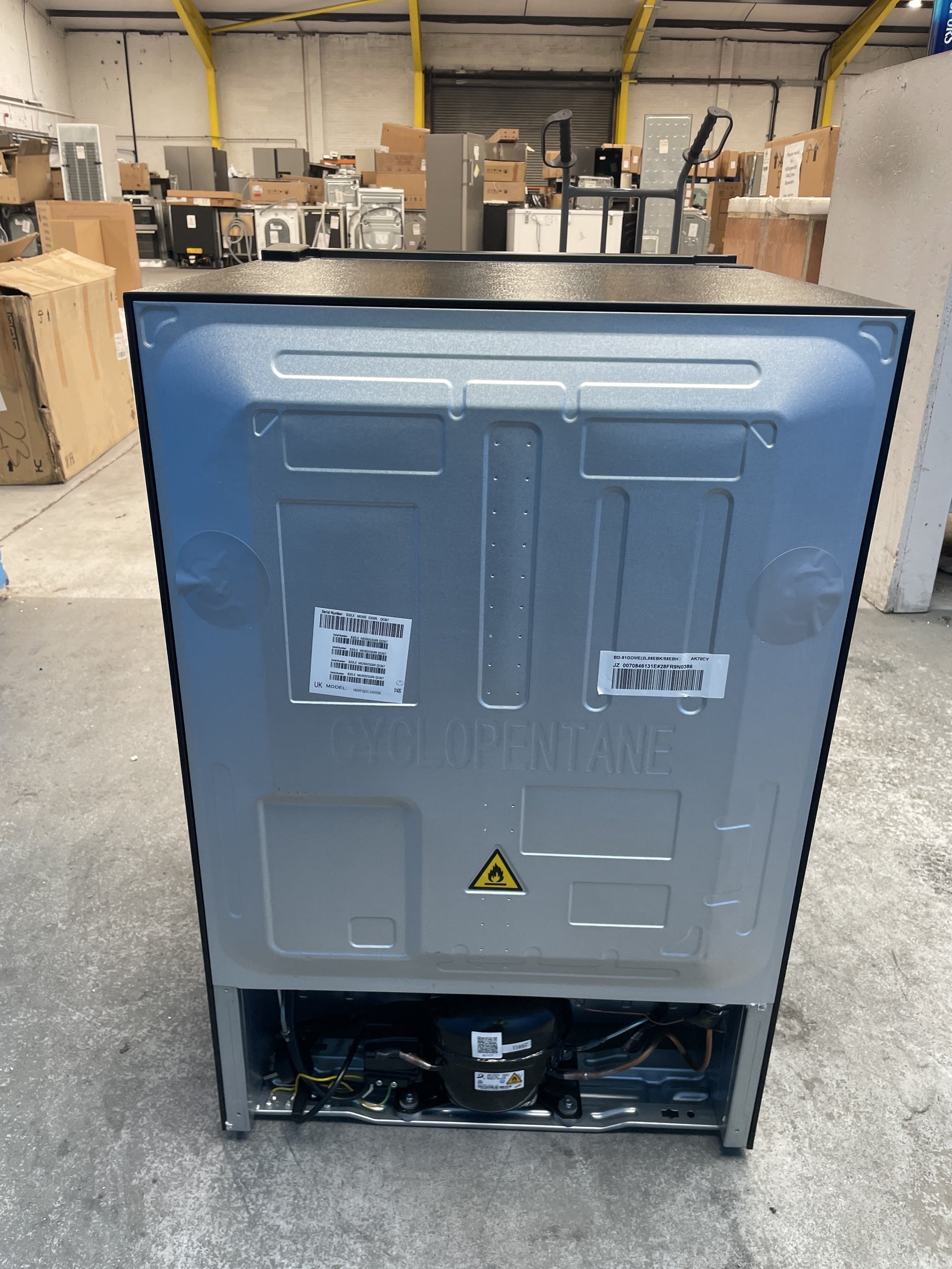 #GRC-158-396 - Hoover H-Freeze 300 HONUQ2L58EBK 90L Under Counter Freezer